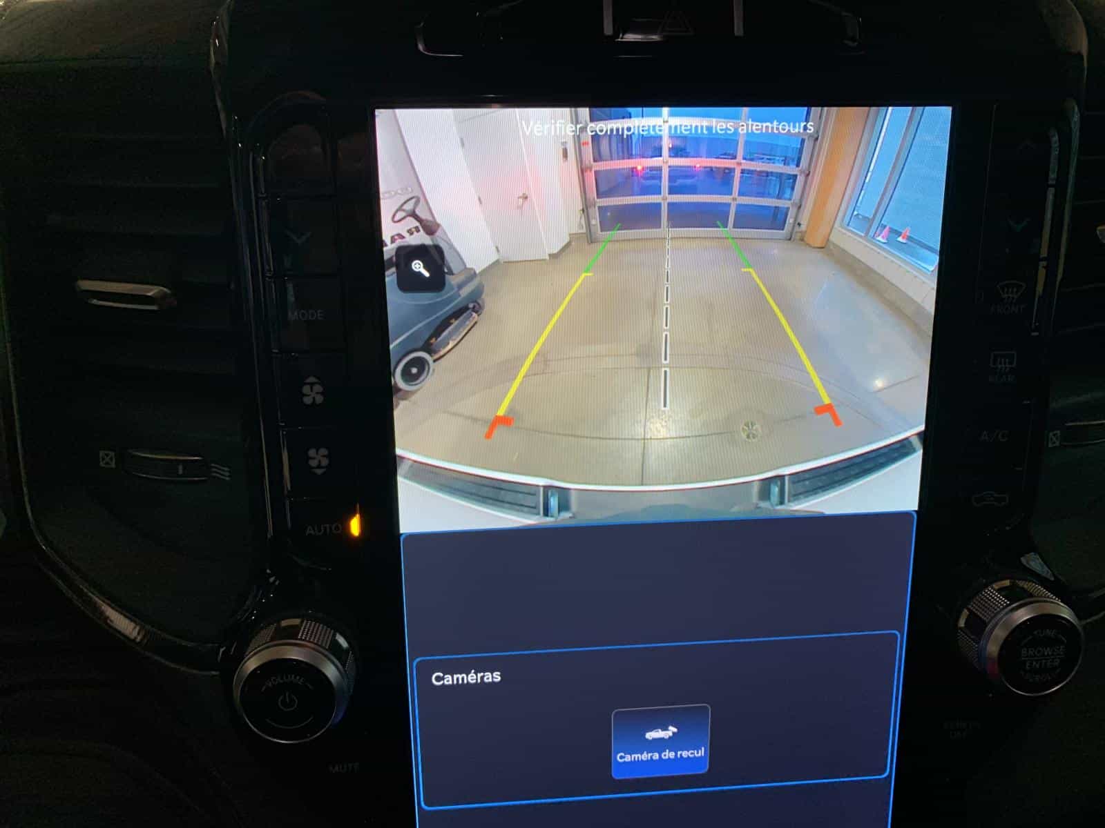 2023 RAM 1500 Sport Sport - Image 17