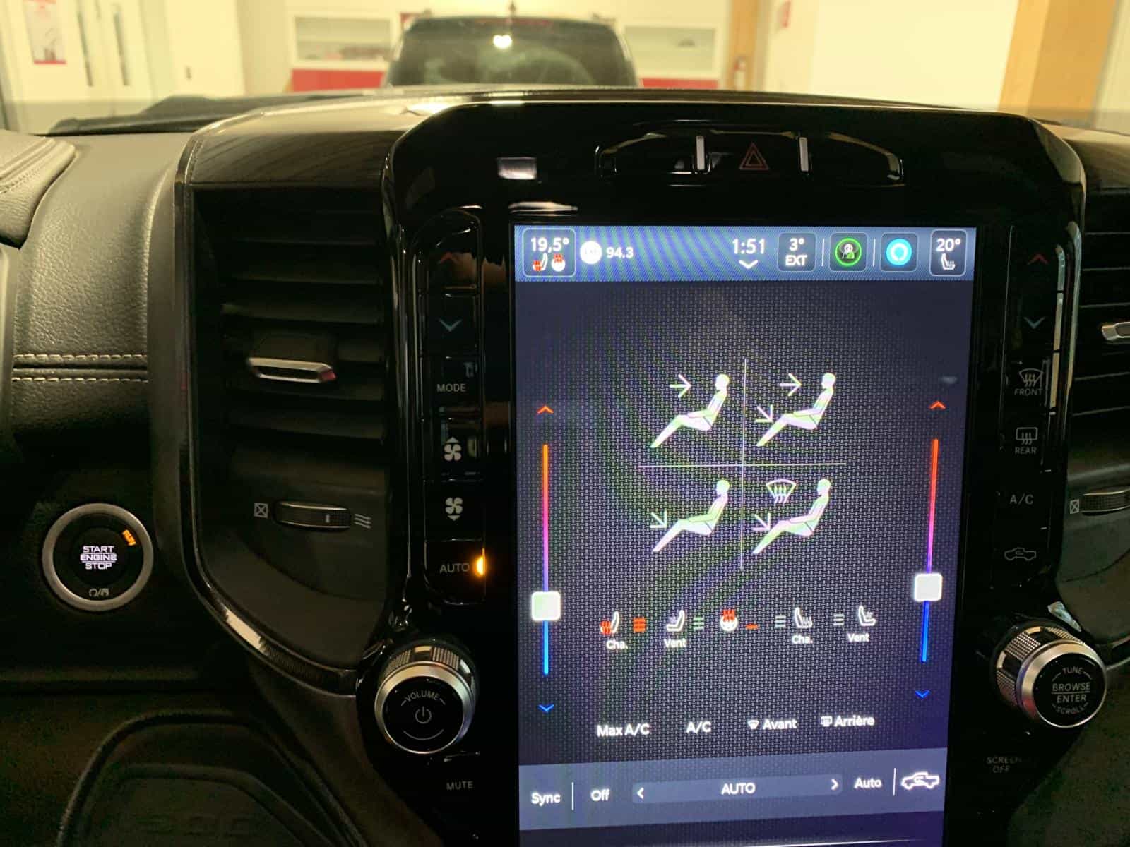 2023 RAM 1500 Sport Sport - Image 18