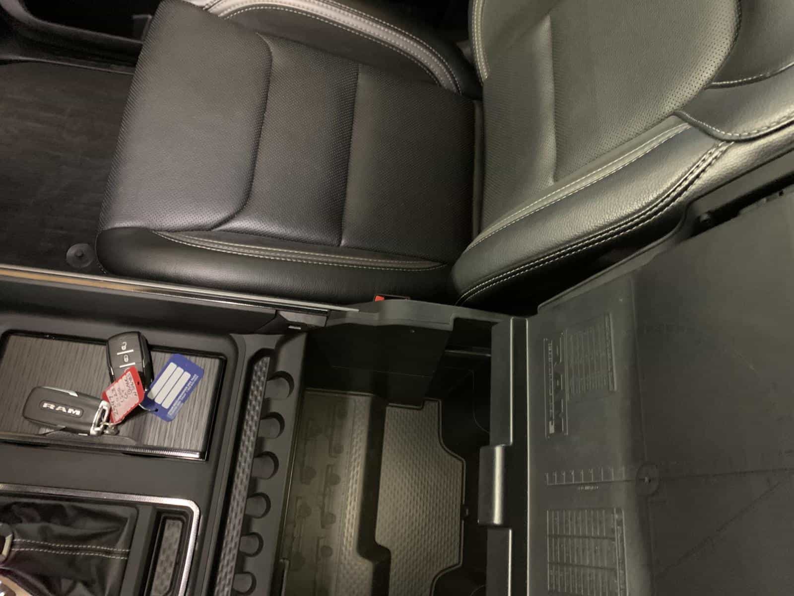 2023 RAM 1500 Sport Sport - Image 30