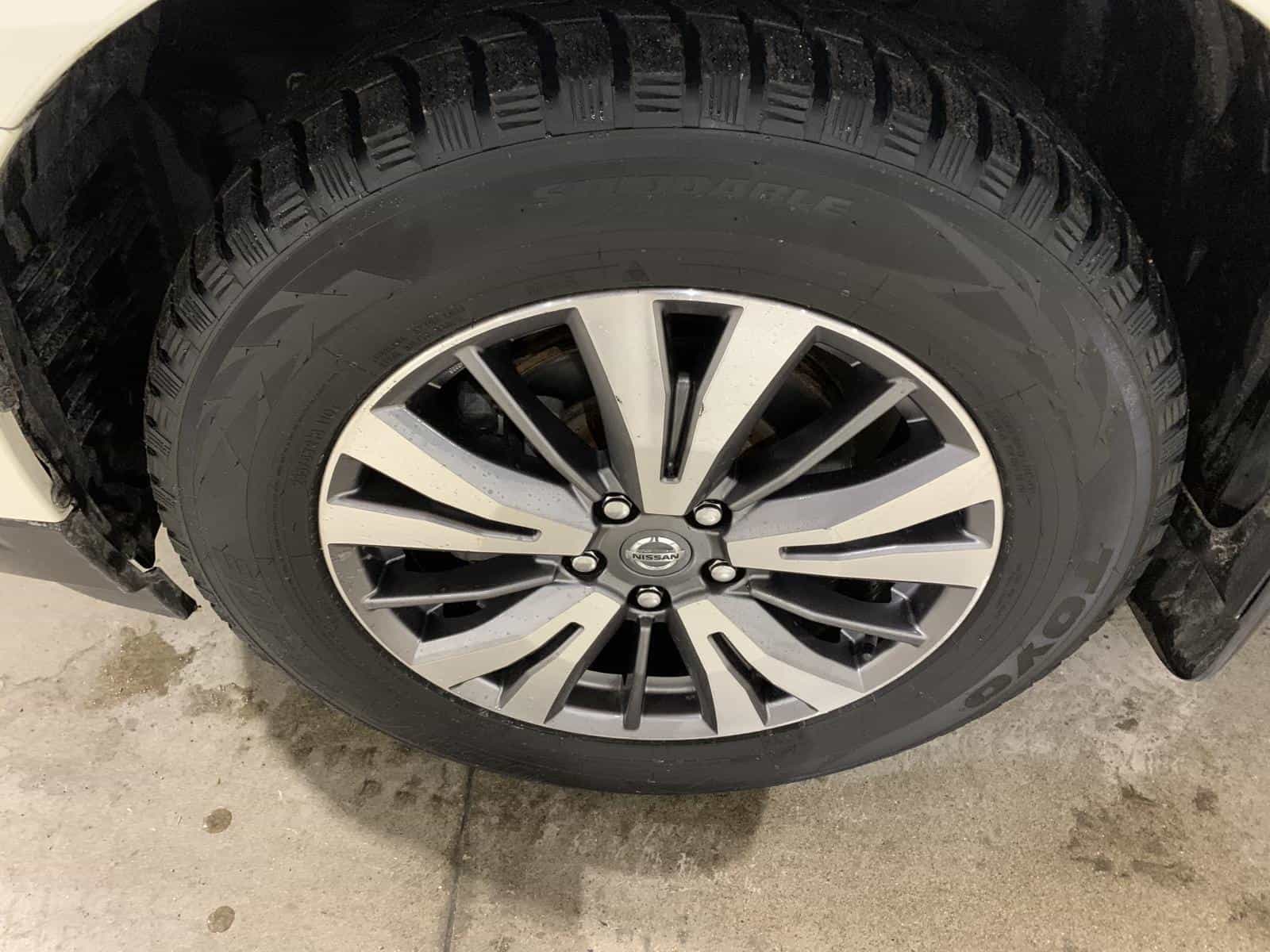 2020 Nissan Pathfinder Sv SV Tech - Image 5