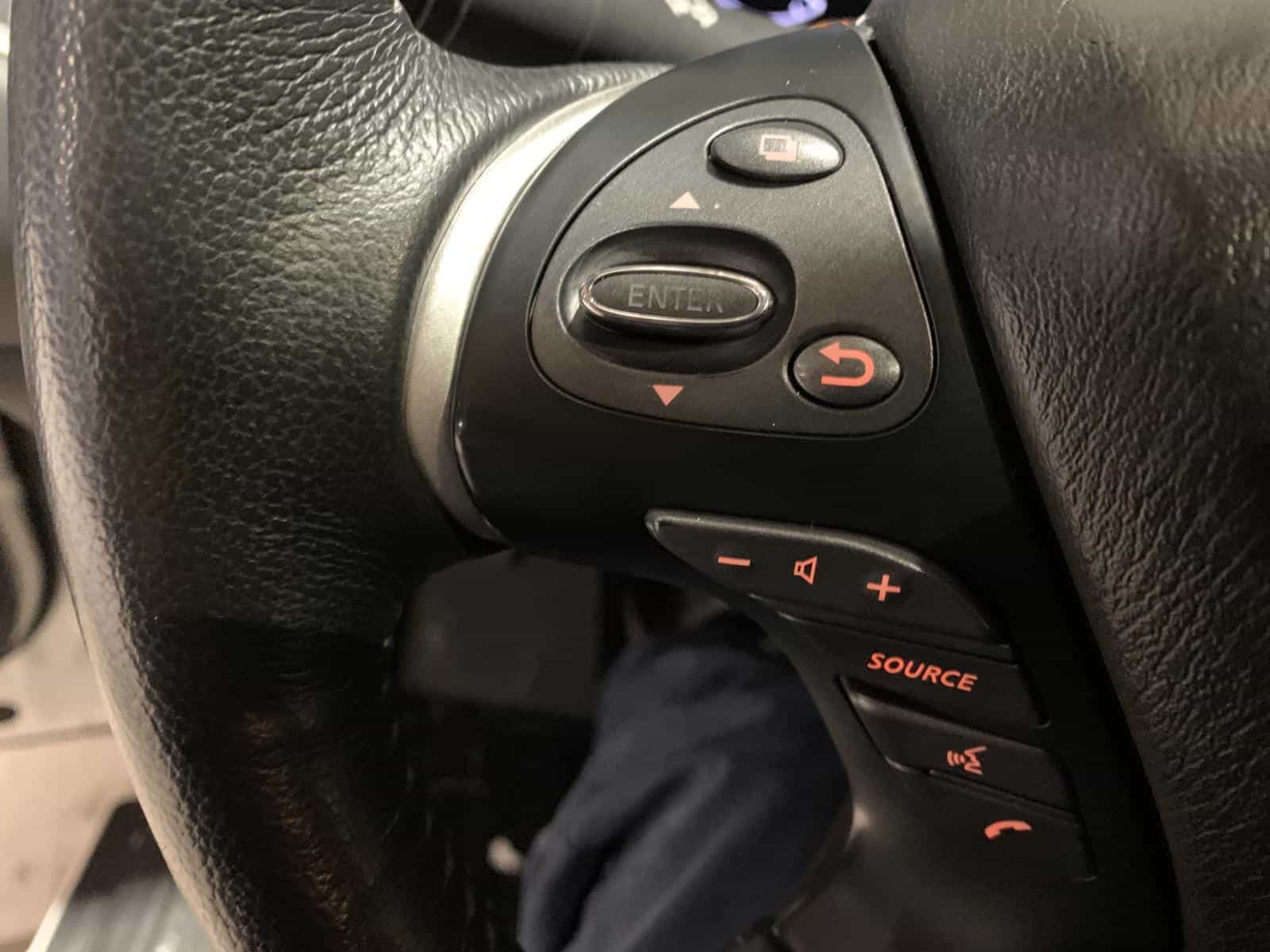 2020 Nissan Pathfinder Sv SV Tech - Image 17