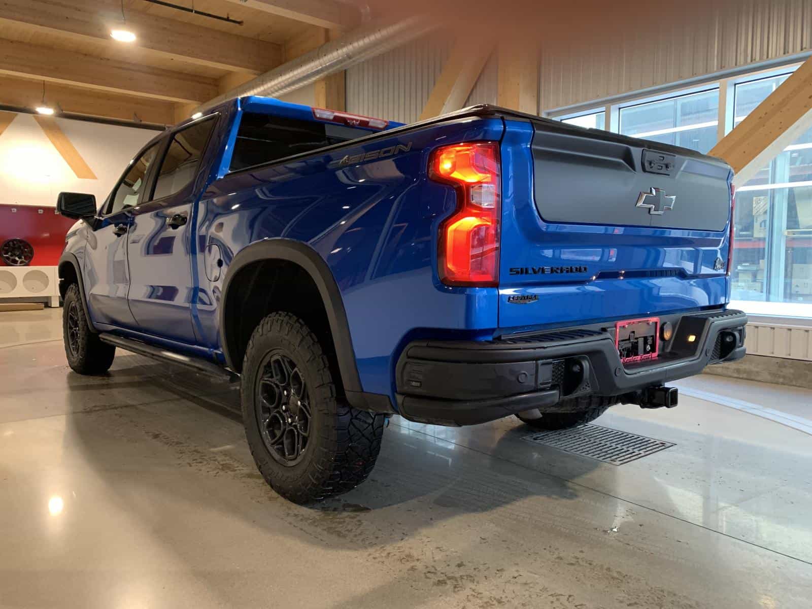 2023 Chevrolet Silverado 1500 ZR2 - Image 2