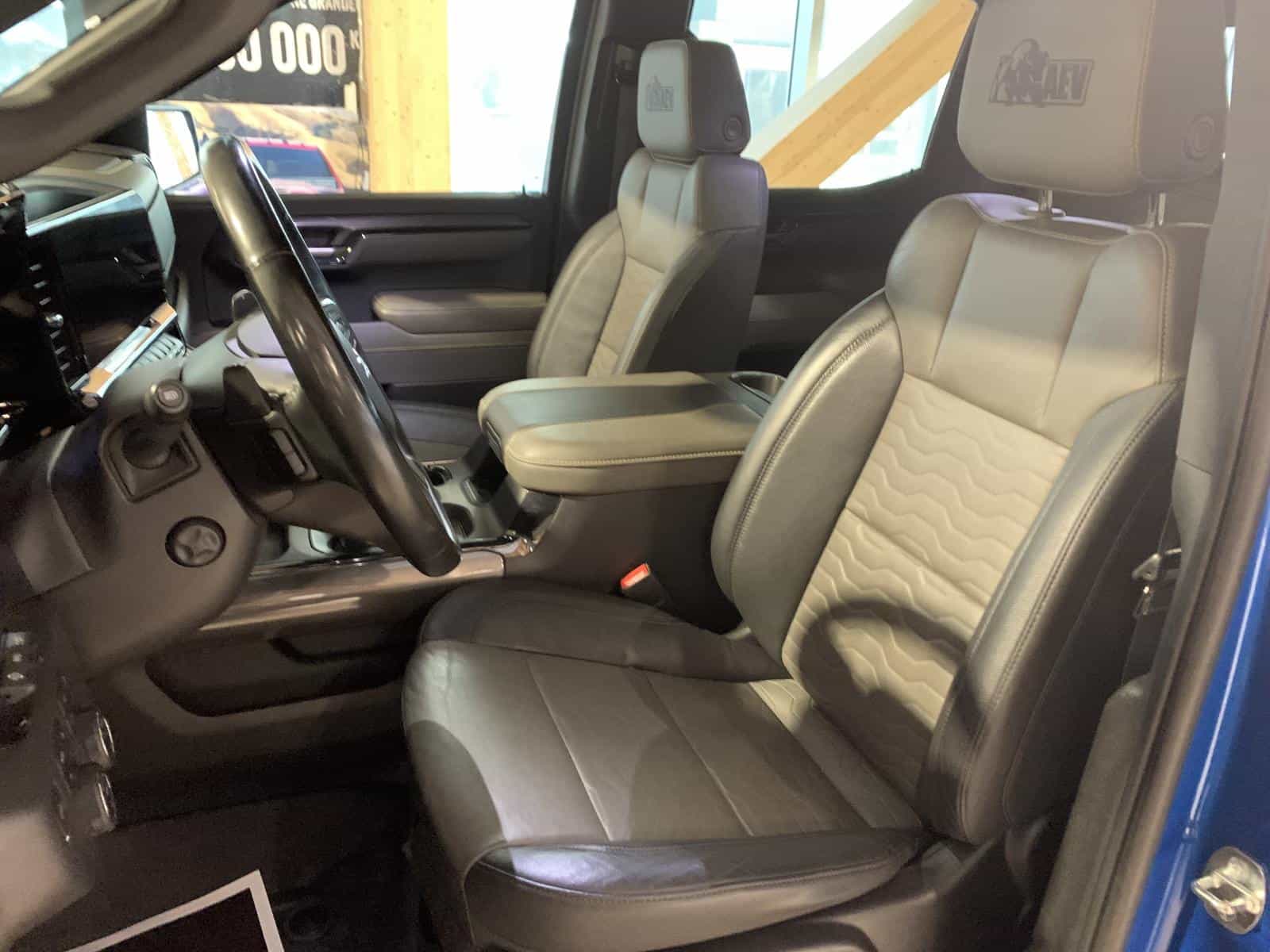 2023 Chevrolet Silverado 1500 ZR2 - Image 15