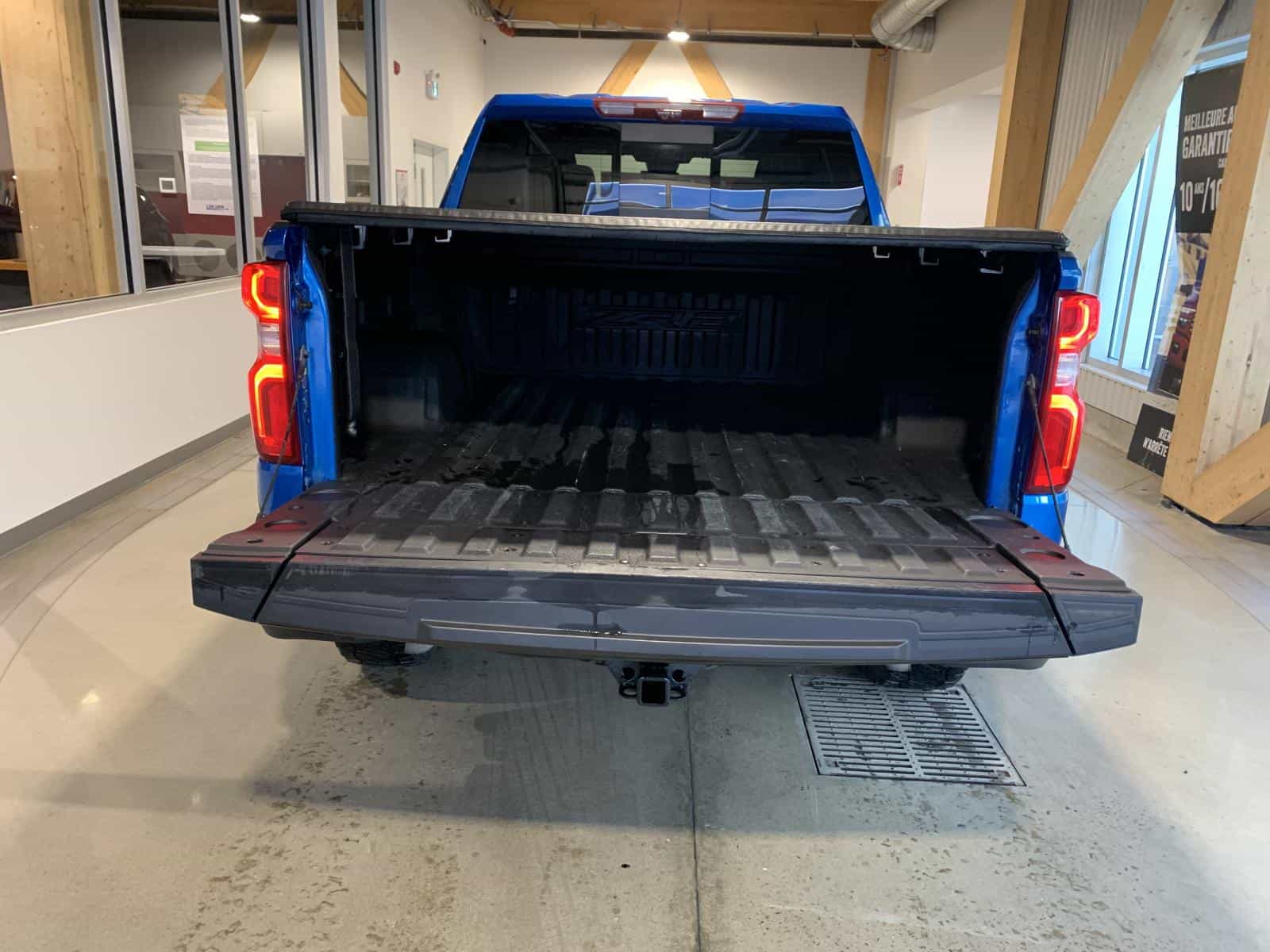 2023 Chevrolet Silverado 1500 ZR2 - Image 14