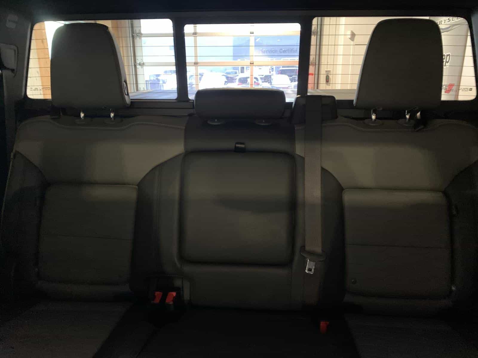 2023 Chevrolet Silverado 1500 ZR2 - Image 32