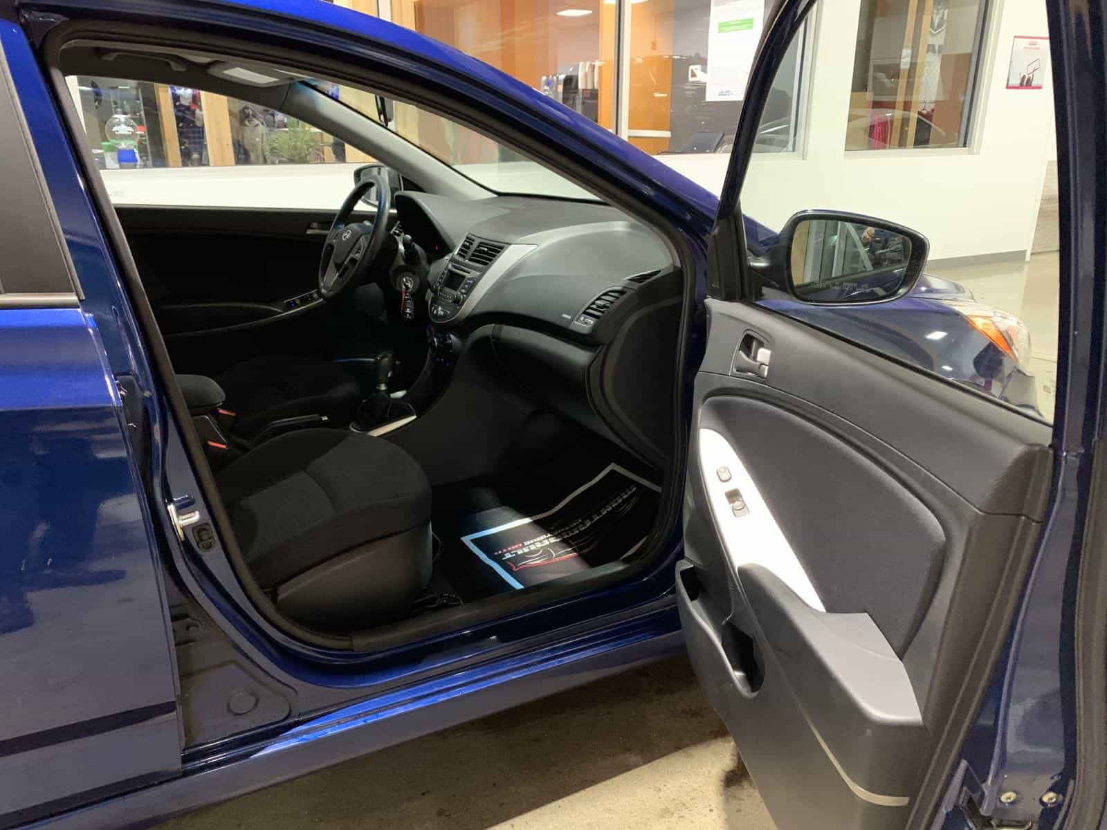 2017 Hyundai ACCENT SE GL - Image 8