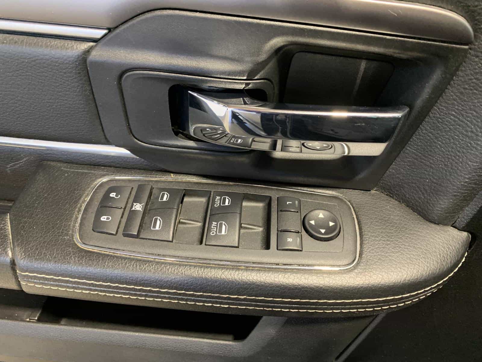 2023 RAM 1500 Class Warlock - Image 31