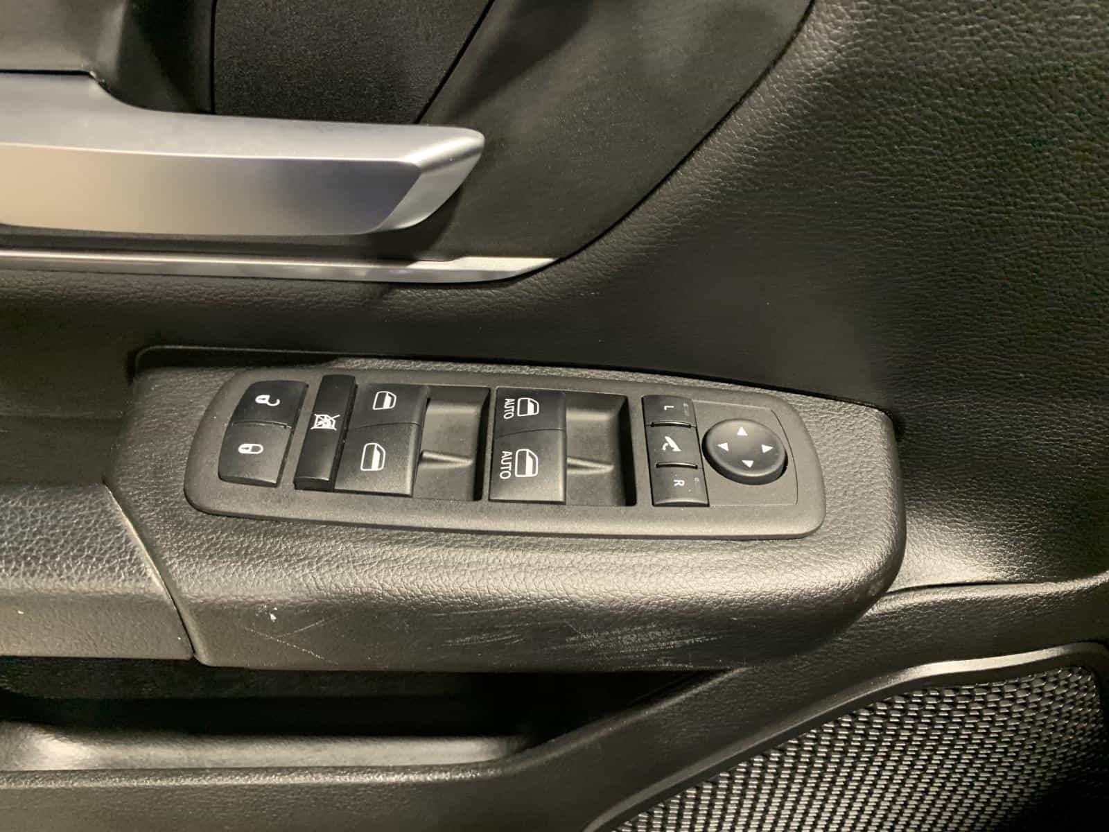 2023 RAM 1500 Big Horn - Image 24