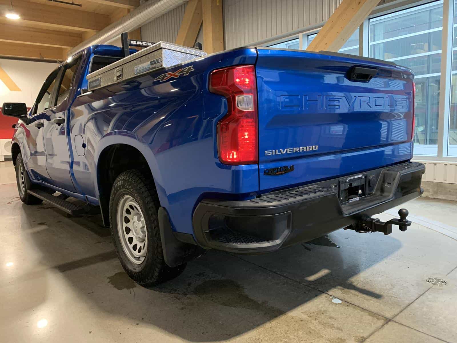 2022 Chevrolet Silverado 1500 WT - Image 2