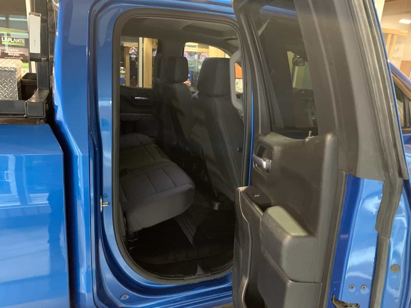 2022 Chevrolet Silverado 1500 WT - Image 9