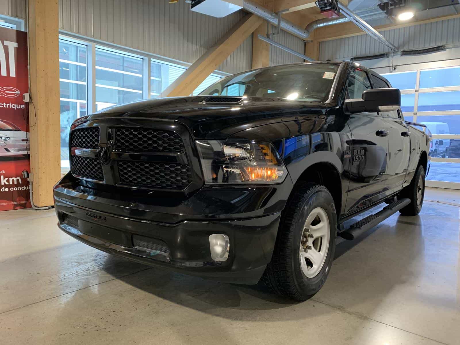 2022 RAM 1500 Classic SLT - Image 1