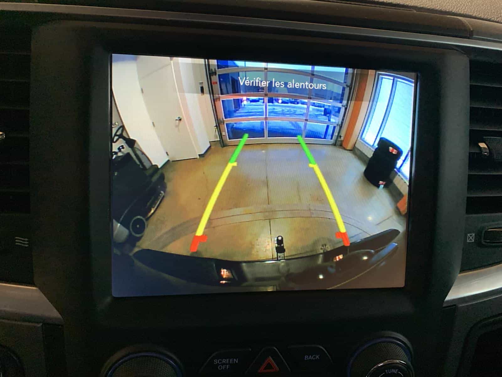 2022 RAM 1500 Classic SLT - Image 15