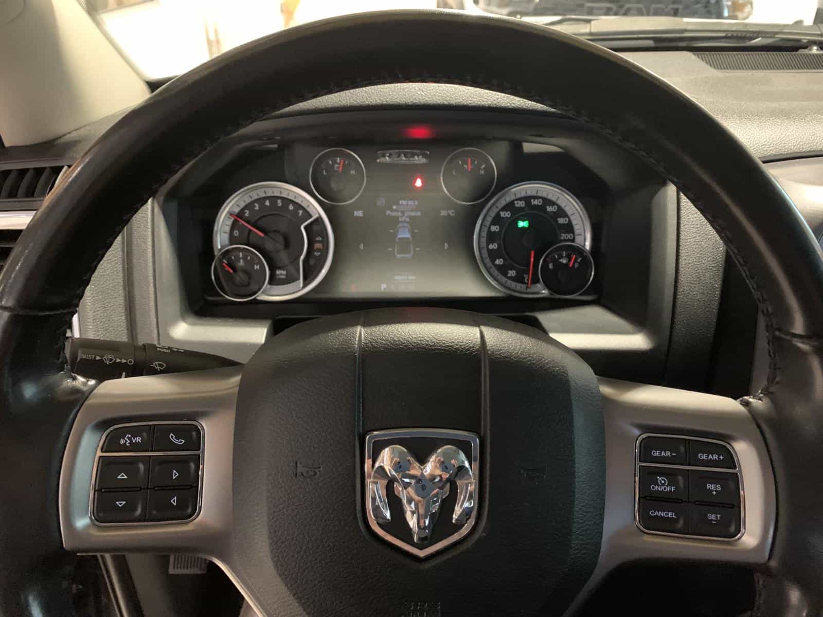 2022 RAM 1500 Classic SLT - Image 14