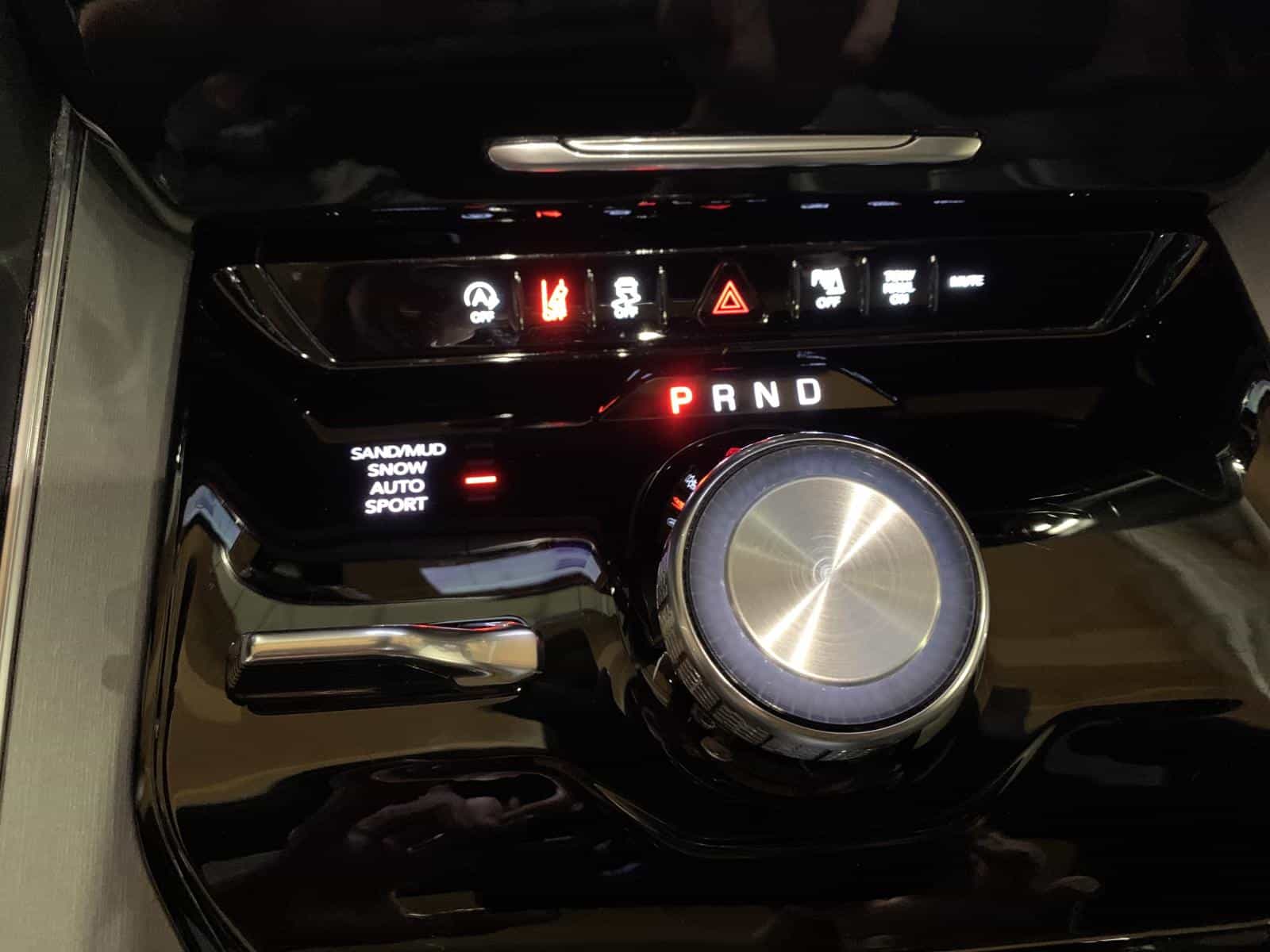 Image 22 Jeep Wagoneer Series Ii Series II Carbide 2024