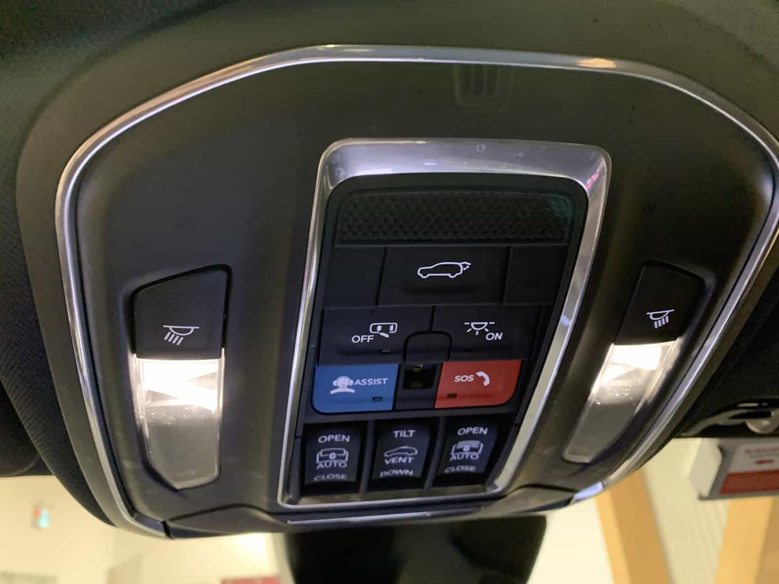 2024 Jeep Wagoneer Series Ii Series II Carbide - Image 30