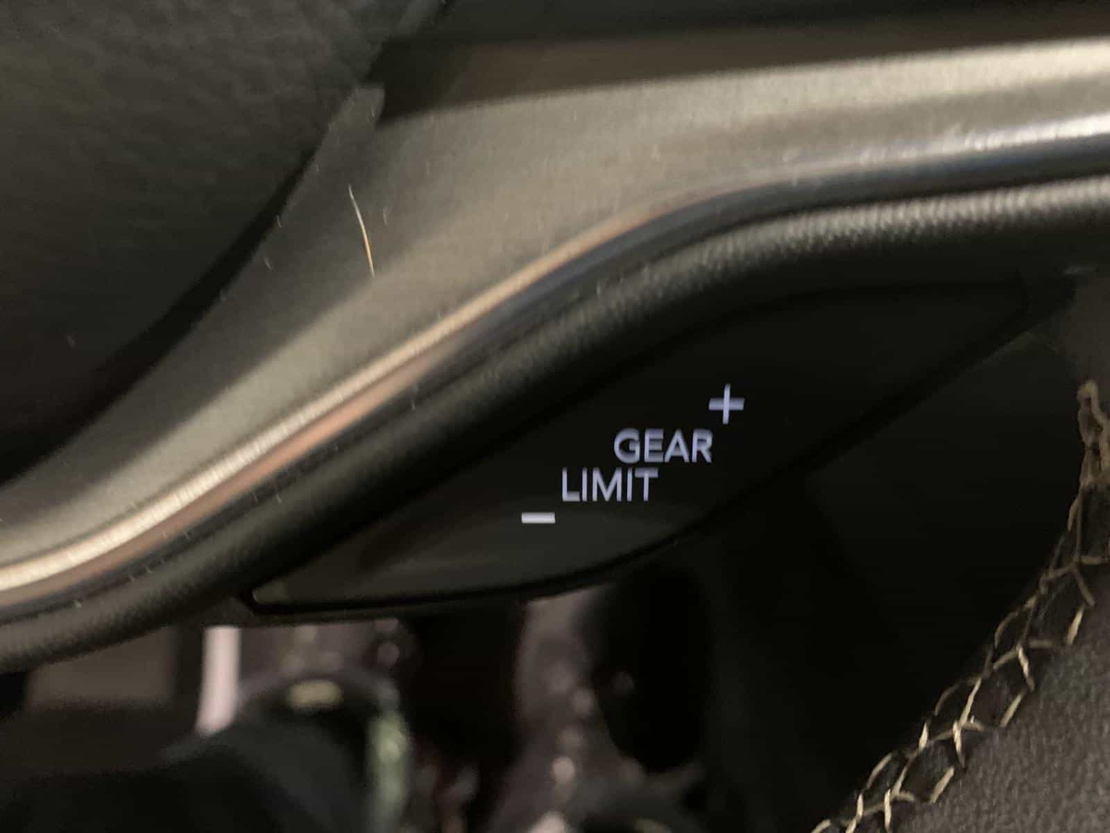 Image 36 Jeep Wagoneer Series Ii Series II Carbide 2024