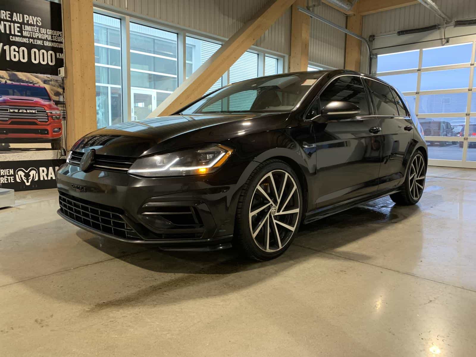 2018 Volkswagen R Base - Image 1