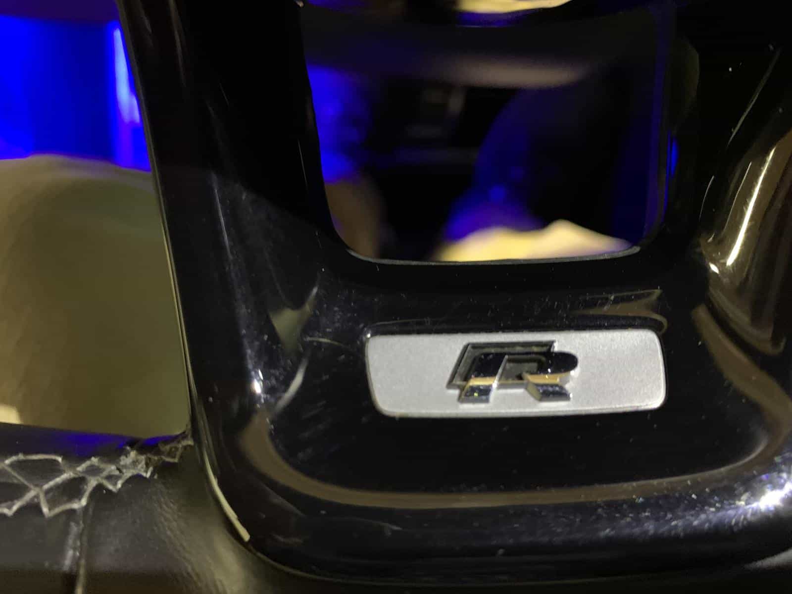 2018 Volkswagen R Base - Image 24