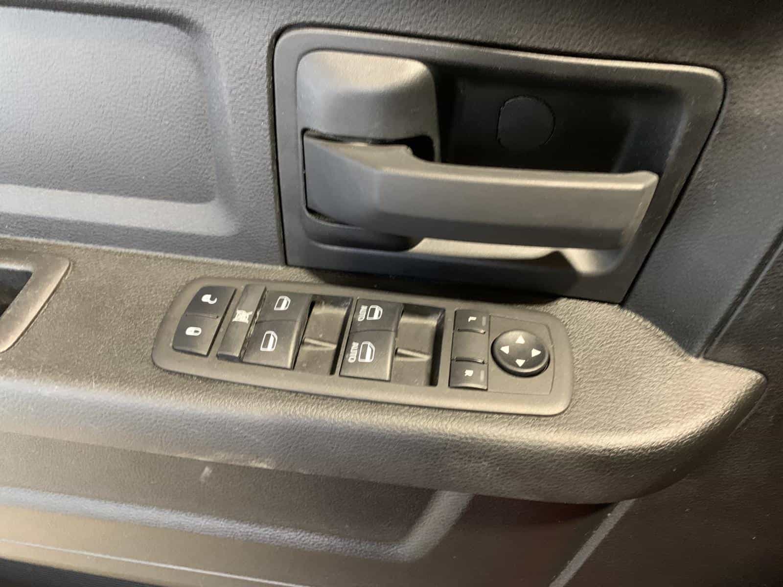 2023 RAM 1500 Express - Image 25