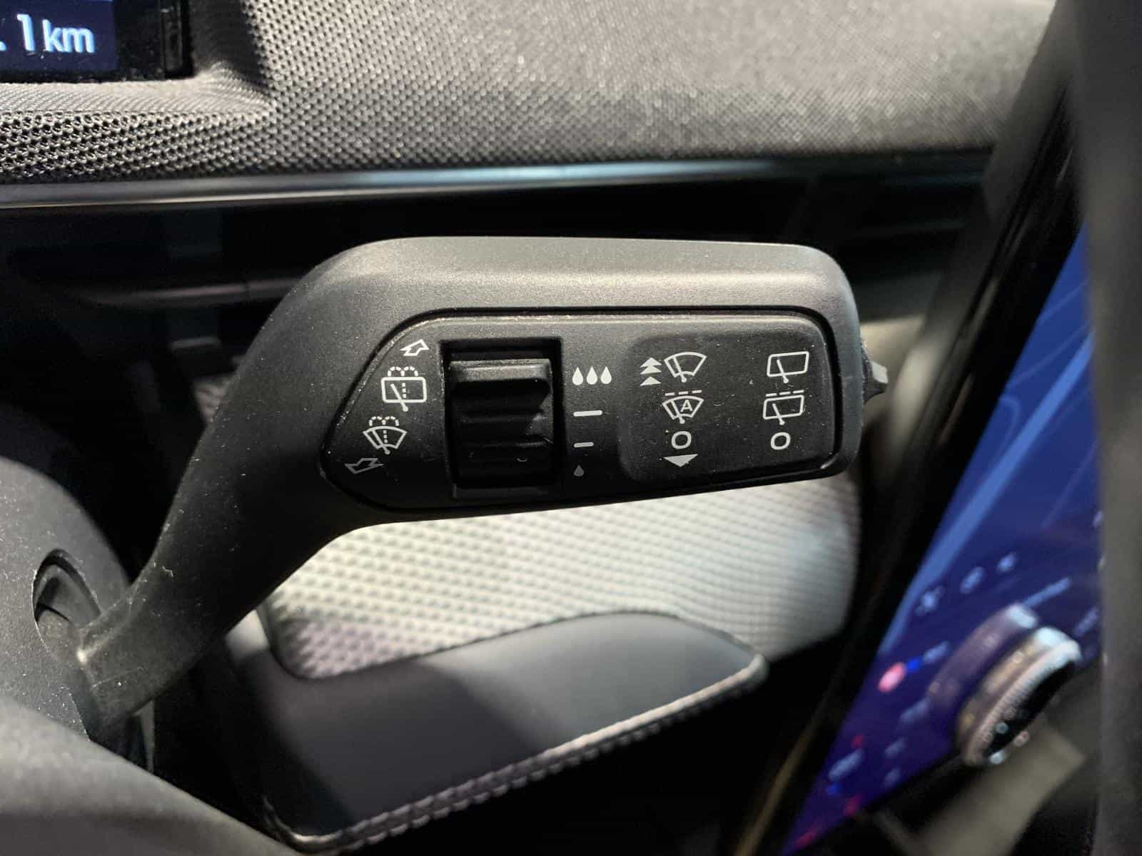 2021 Ford Mustang MACH-E Select - Image 25