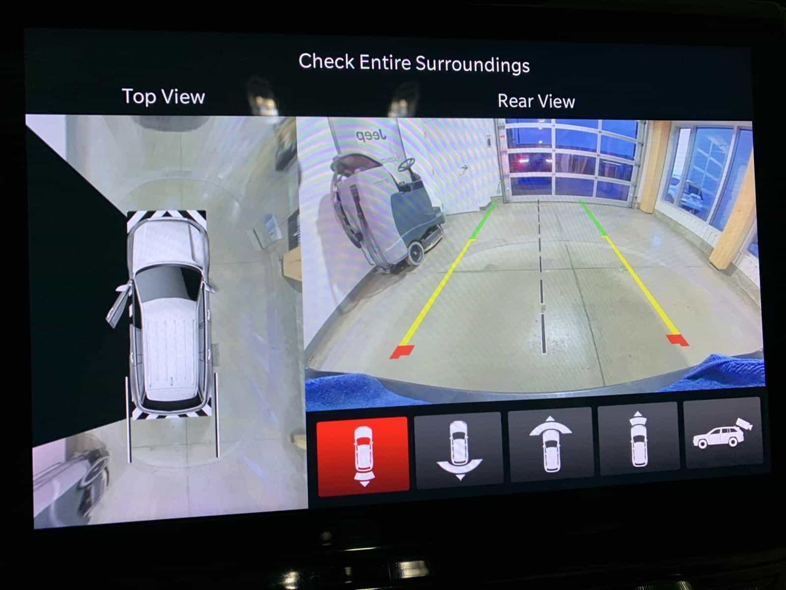 2022 Jeep Grand Cherokee Summit Reserve Summit - Image 14