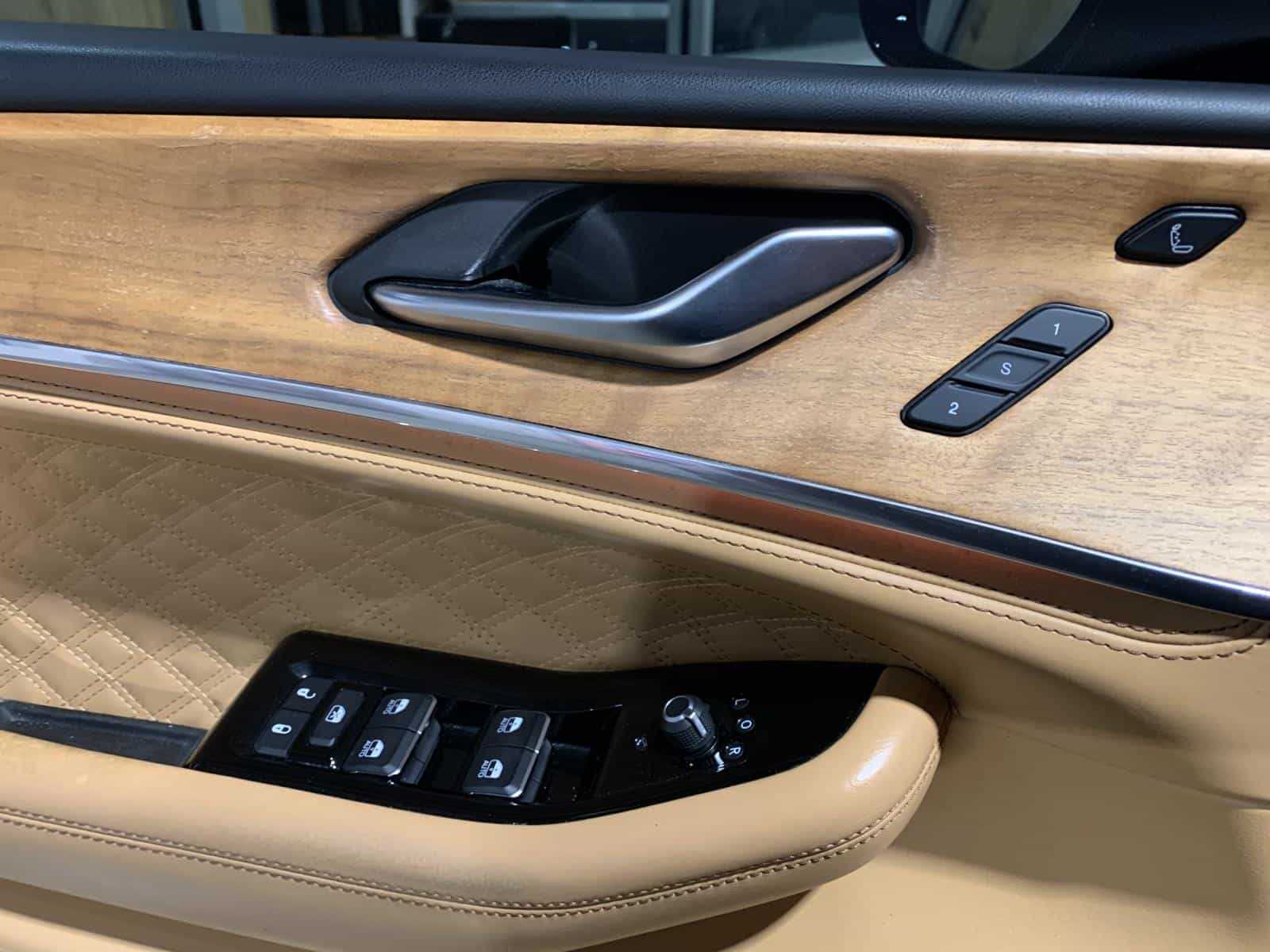 2022 Jeep Grand Cherokee Summit Reserve Summit - Image 24