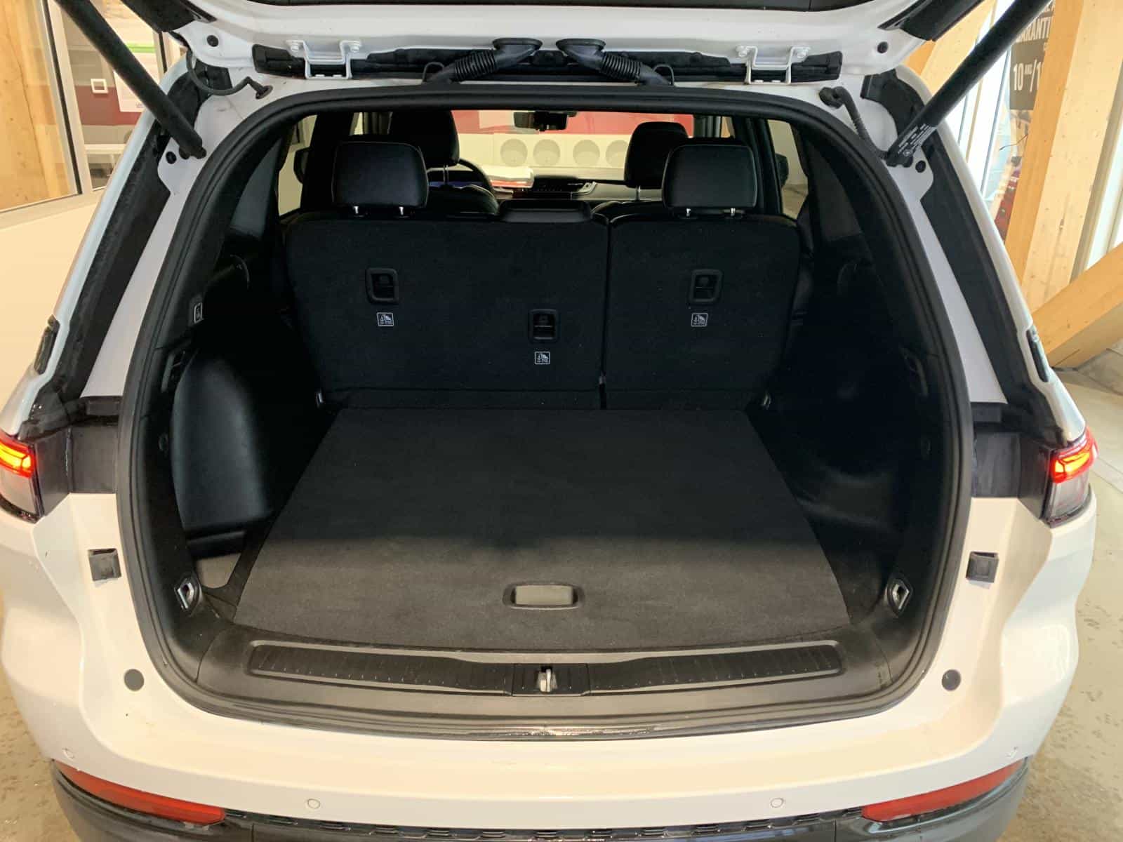 2024 Jeep Grand Cherokee Limited Limited - Image 9