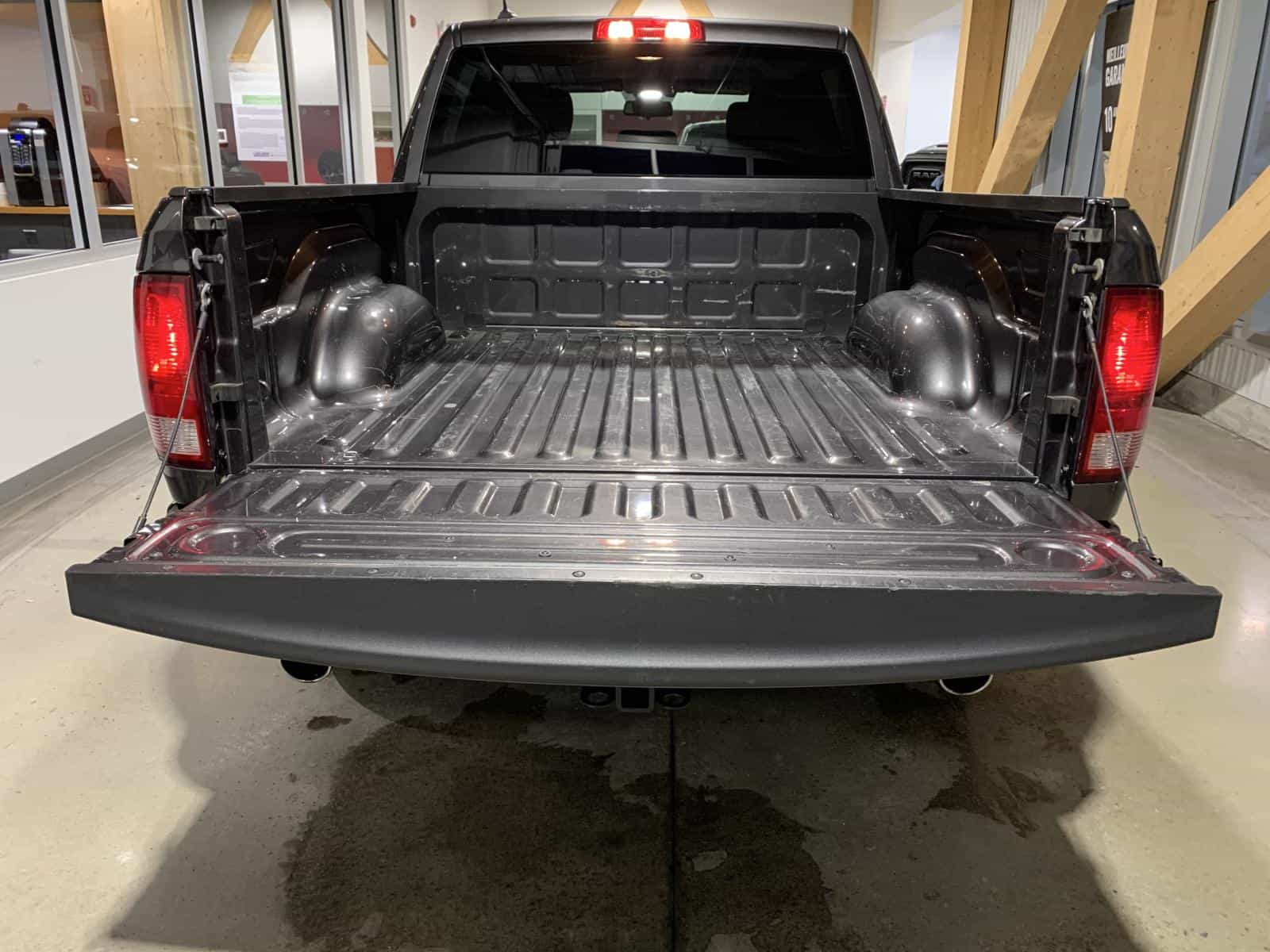 2019 RAM 1500 Classic Express - Image 10