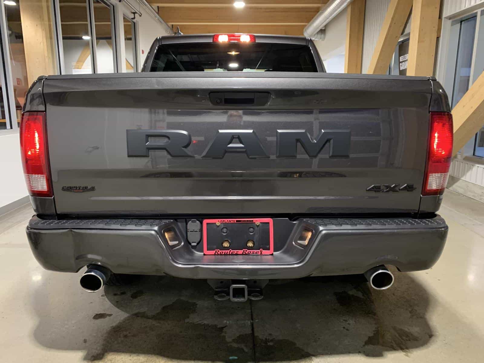 Image 10 RAM 1500 CLASSIC TRADESMAN Express 2019
