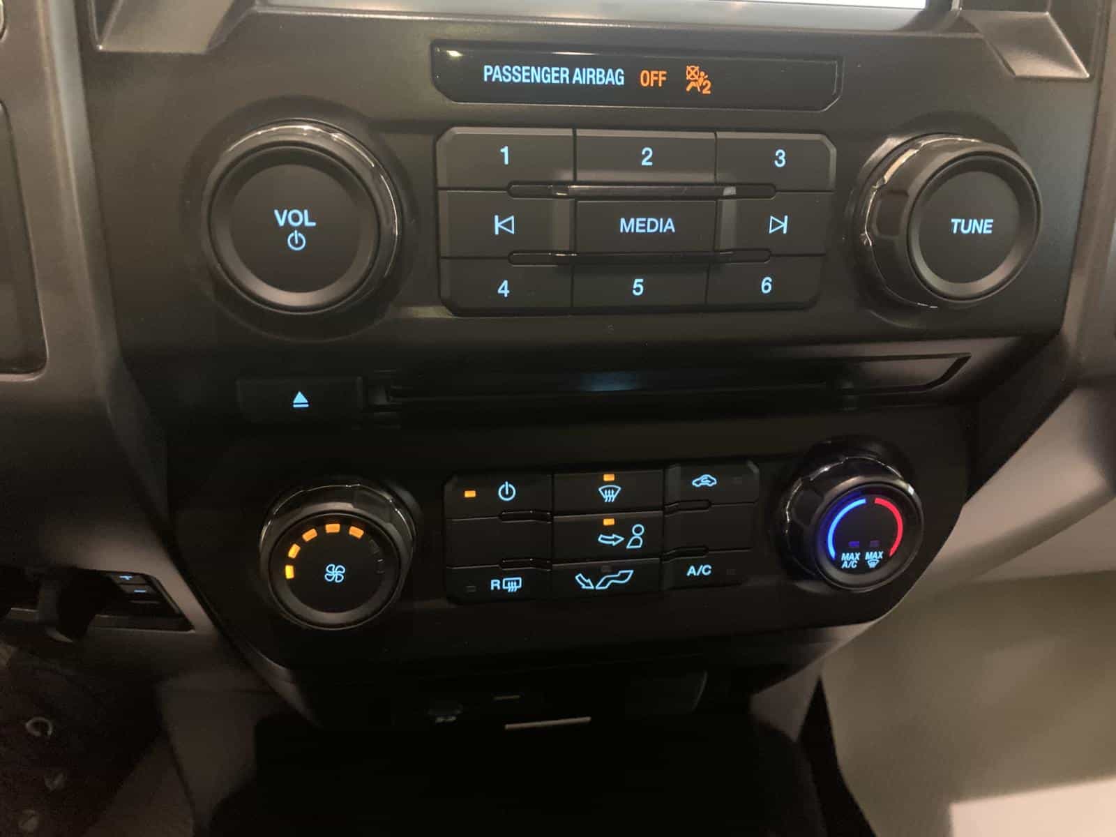 Image 17 Ford F150 F-150 XLT 2015