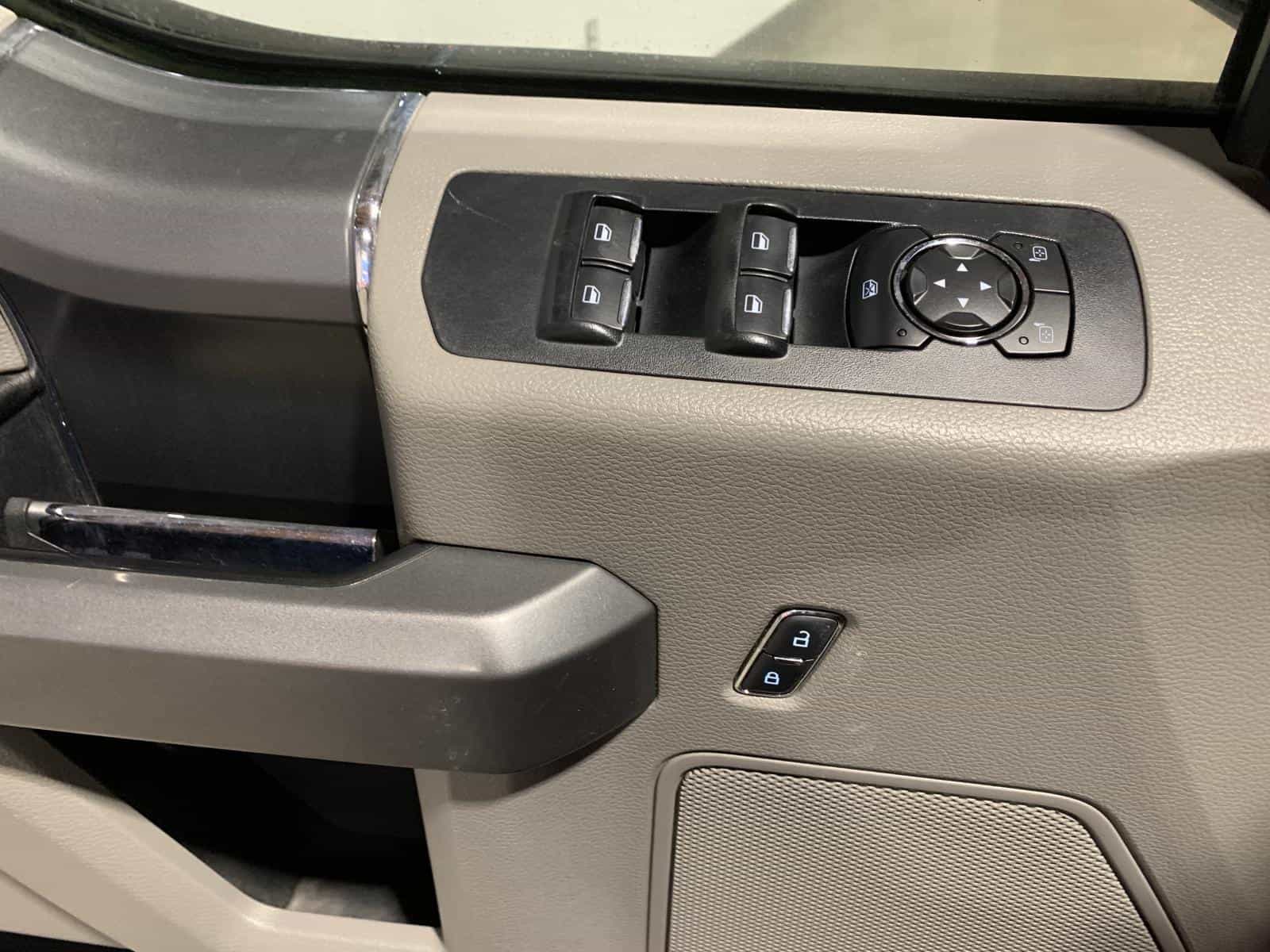 Image 24 Ford F150 F-150 XLT 2015