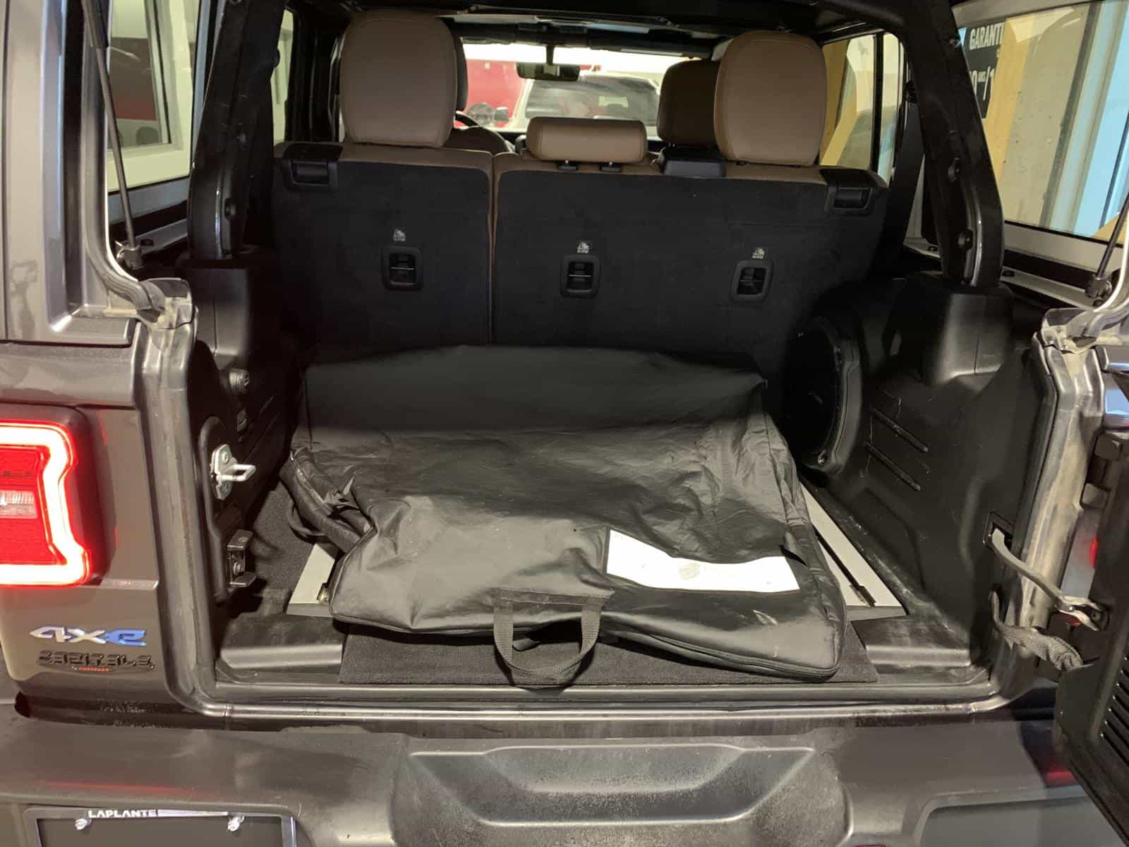 Image 12 Jeep WRANGLER UNLIMITED SAHARA 4xe Unlimited Sahara 2021