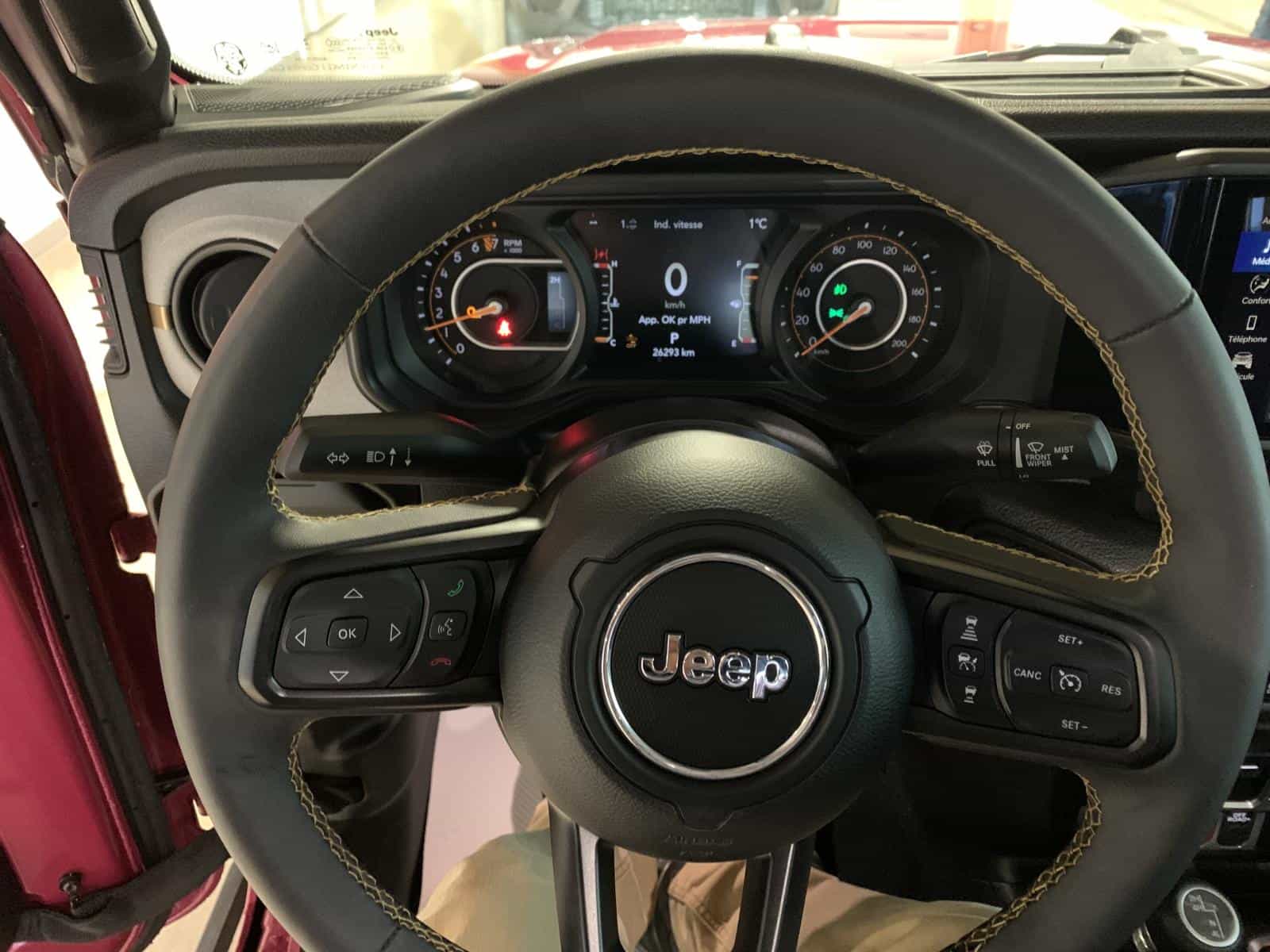 2024 Jeep Gladiator Willys - Image 14