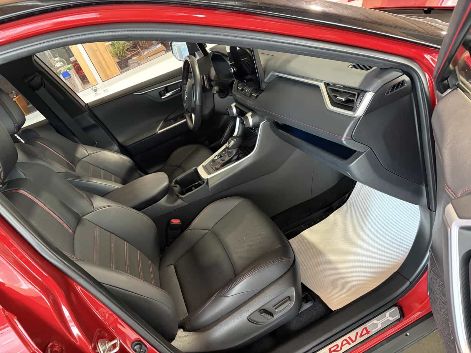 Image 13 Toyota Rav4 Prime XSE AWD 2023