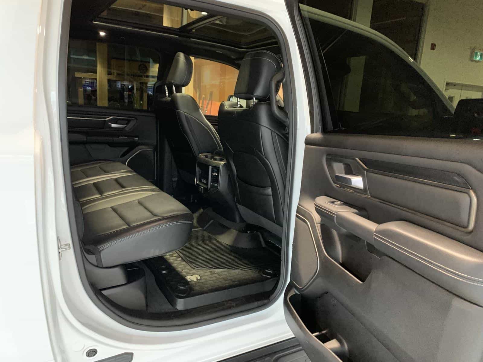 2023 RAM 1500 REBEL Rebel - Image 10