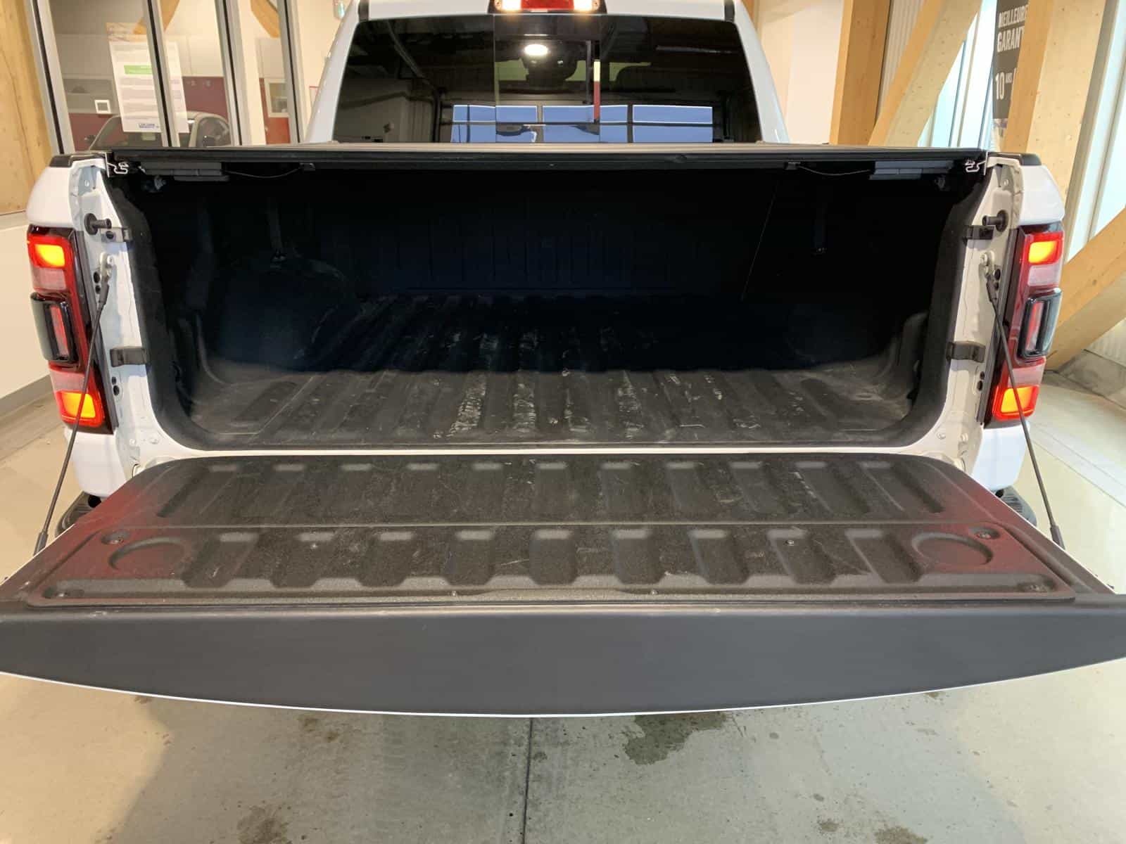 2023 RAM 1500 REBEL Rebel - Image 11