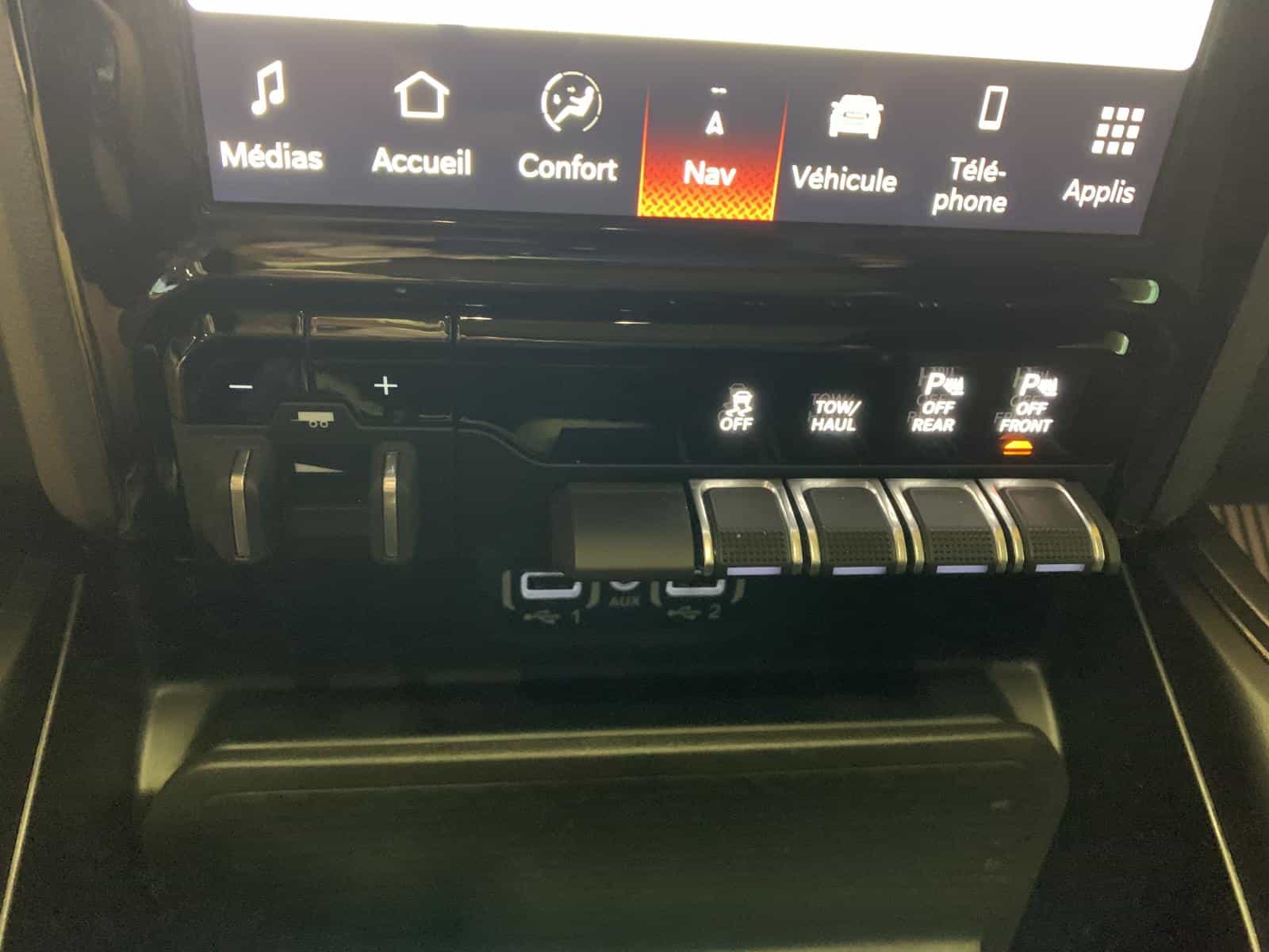 2023 RAM 1500 REBEL Rebel - Image 18