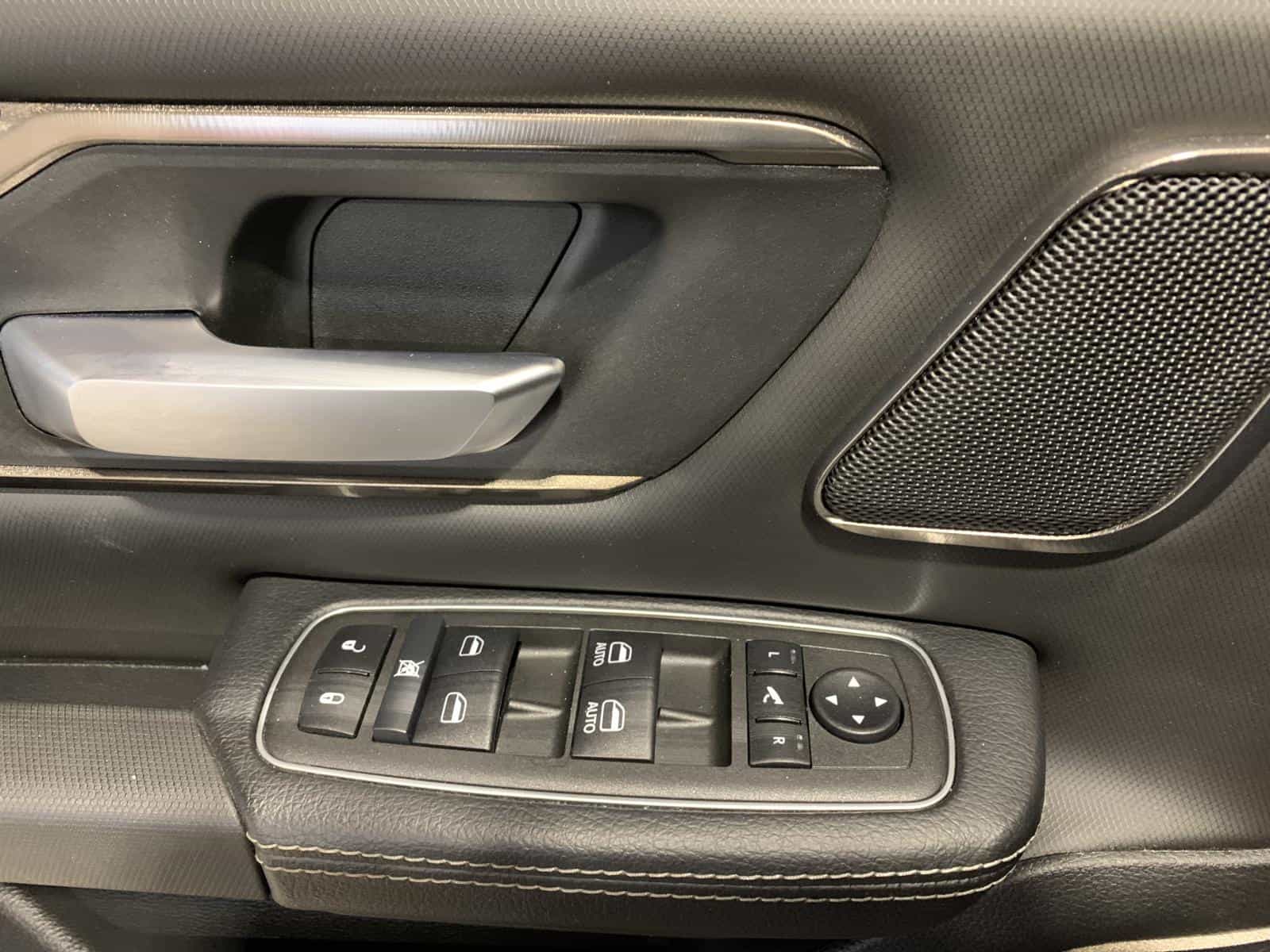 2023 RAM 1500 REBEL Rebel - Image 25