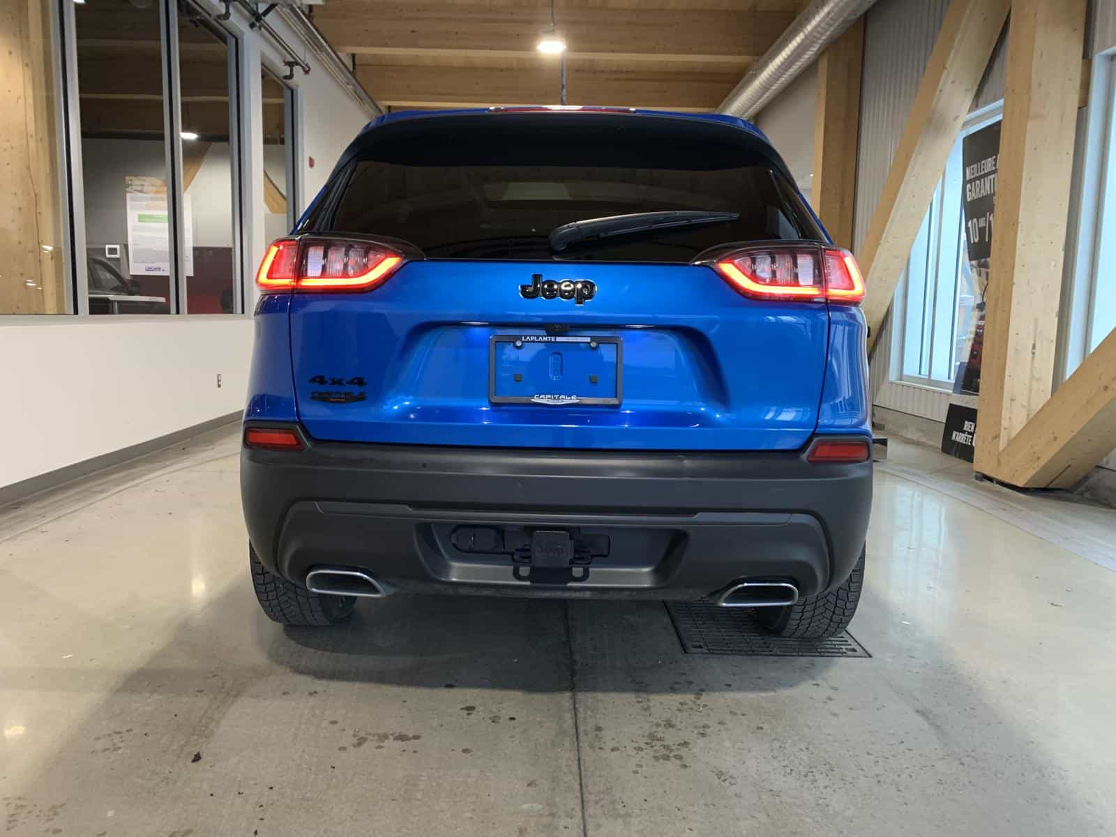 Image 4 Jeep Cherokee Altitude 2022