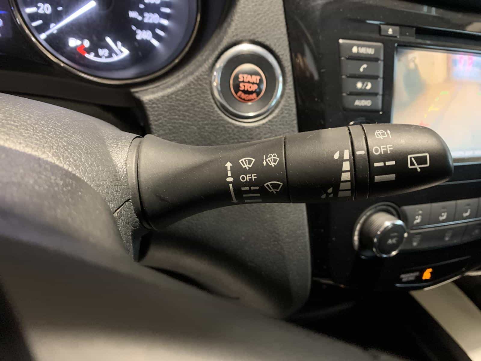 2020 Nissan Rogue SV - Image 19