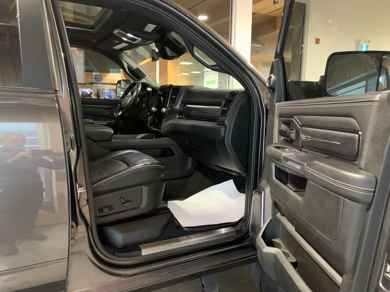 2022 RAM 2500 Limited Limited - Image 8