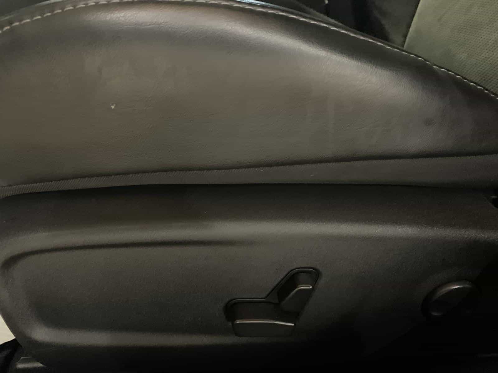 2023 Dodge Charger GT - Image 12