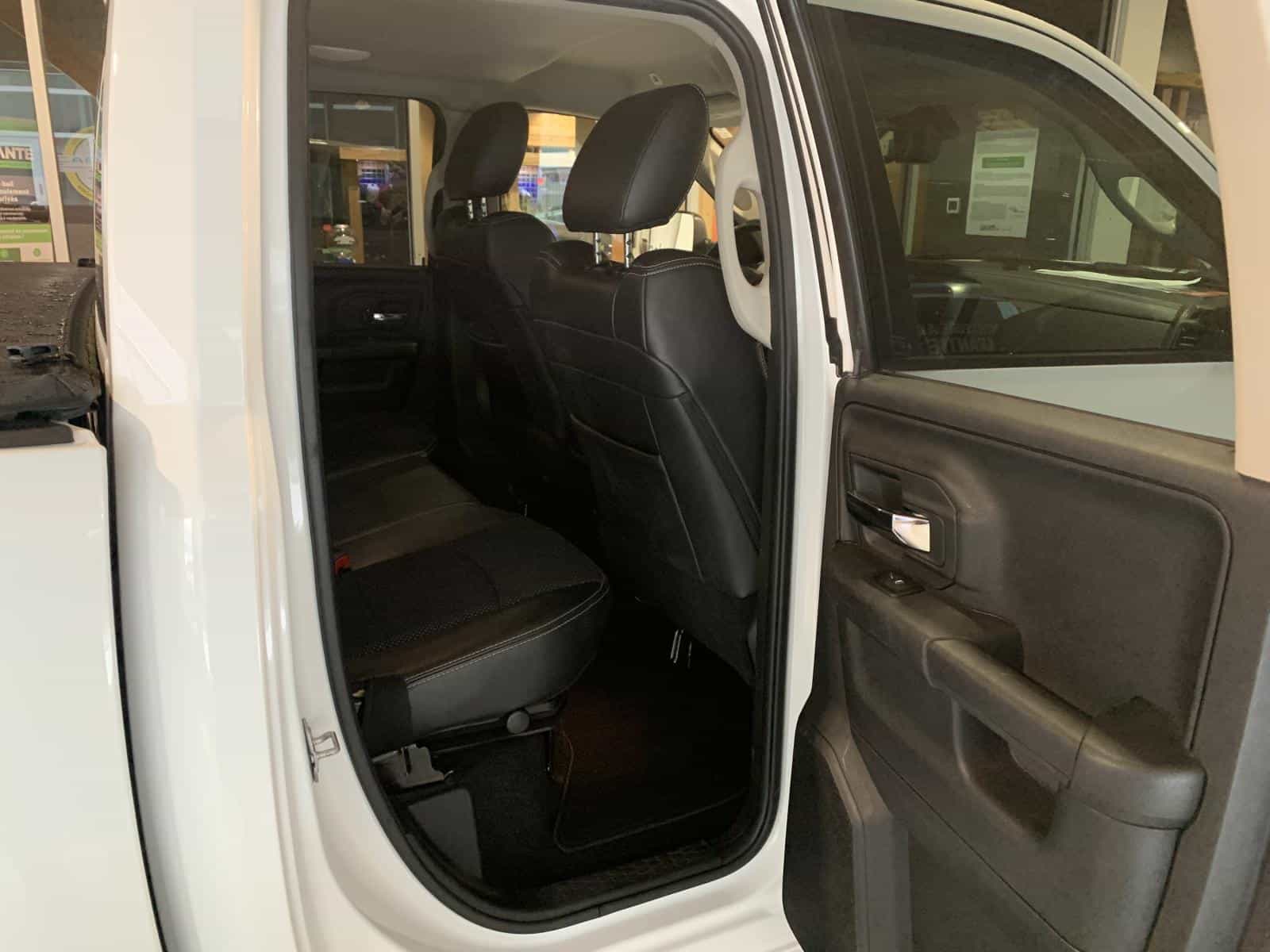 2017 RAM 1500 Sport - Image 8