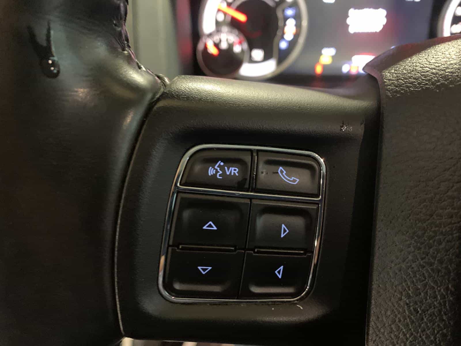 2017 RAM 1500 Sport - Image 19