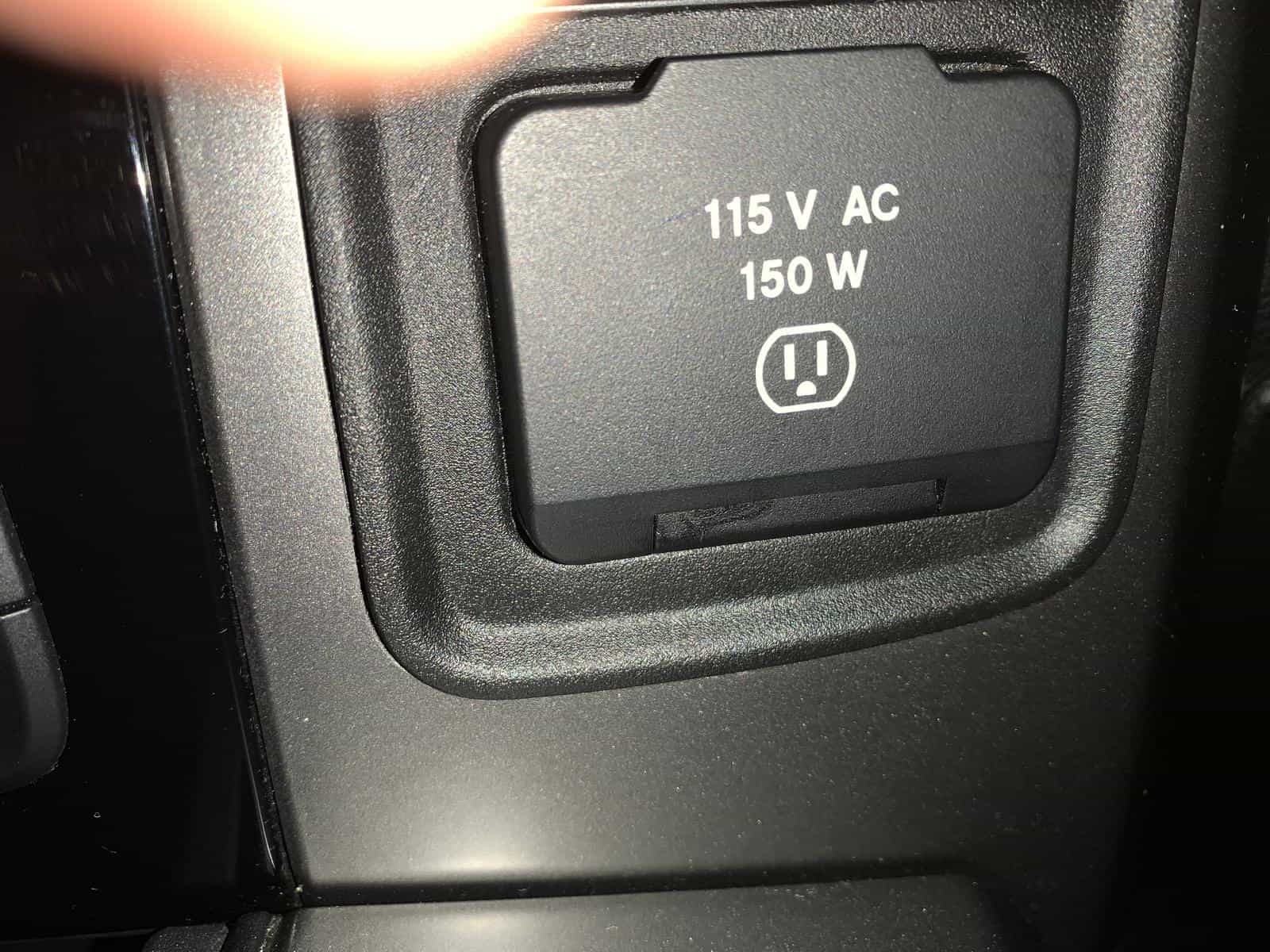 2017 RAM 1500 Sport - Image 29