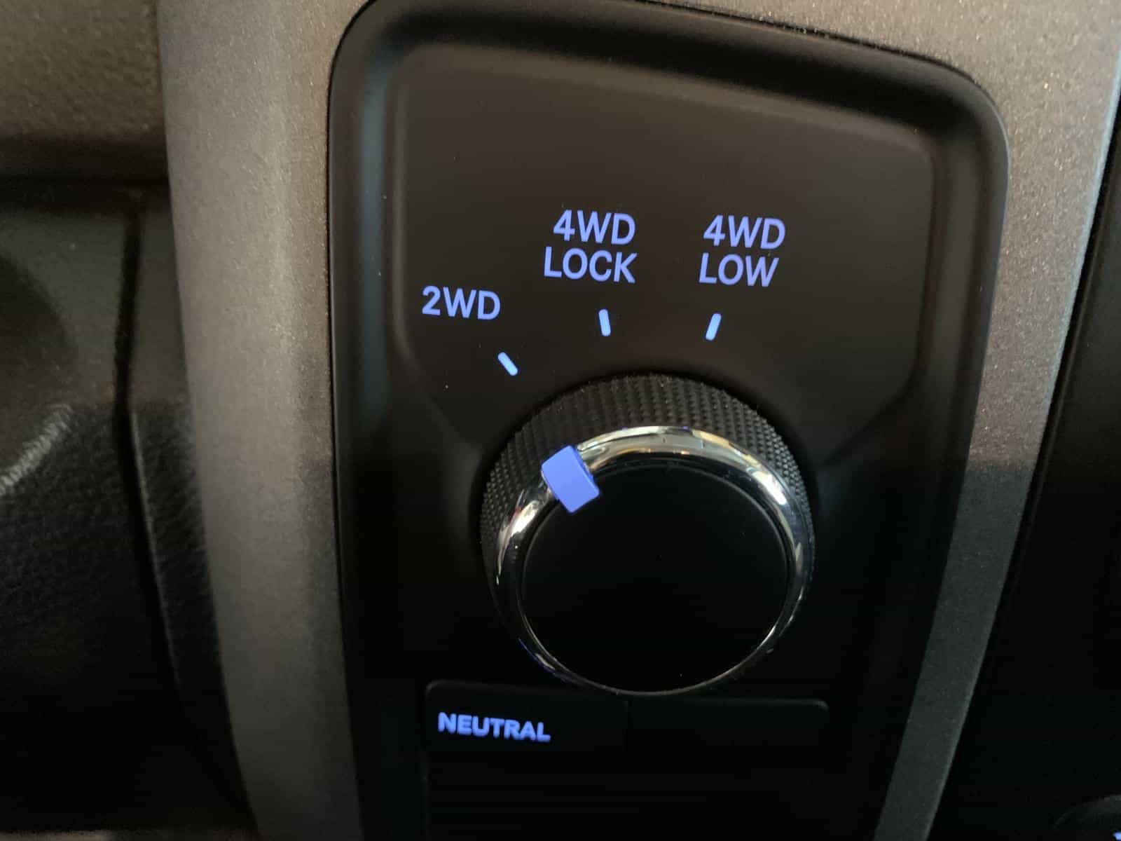 Image 24 RAM 1500 ST ST 2015