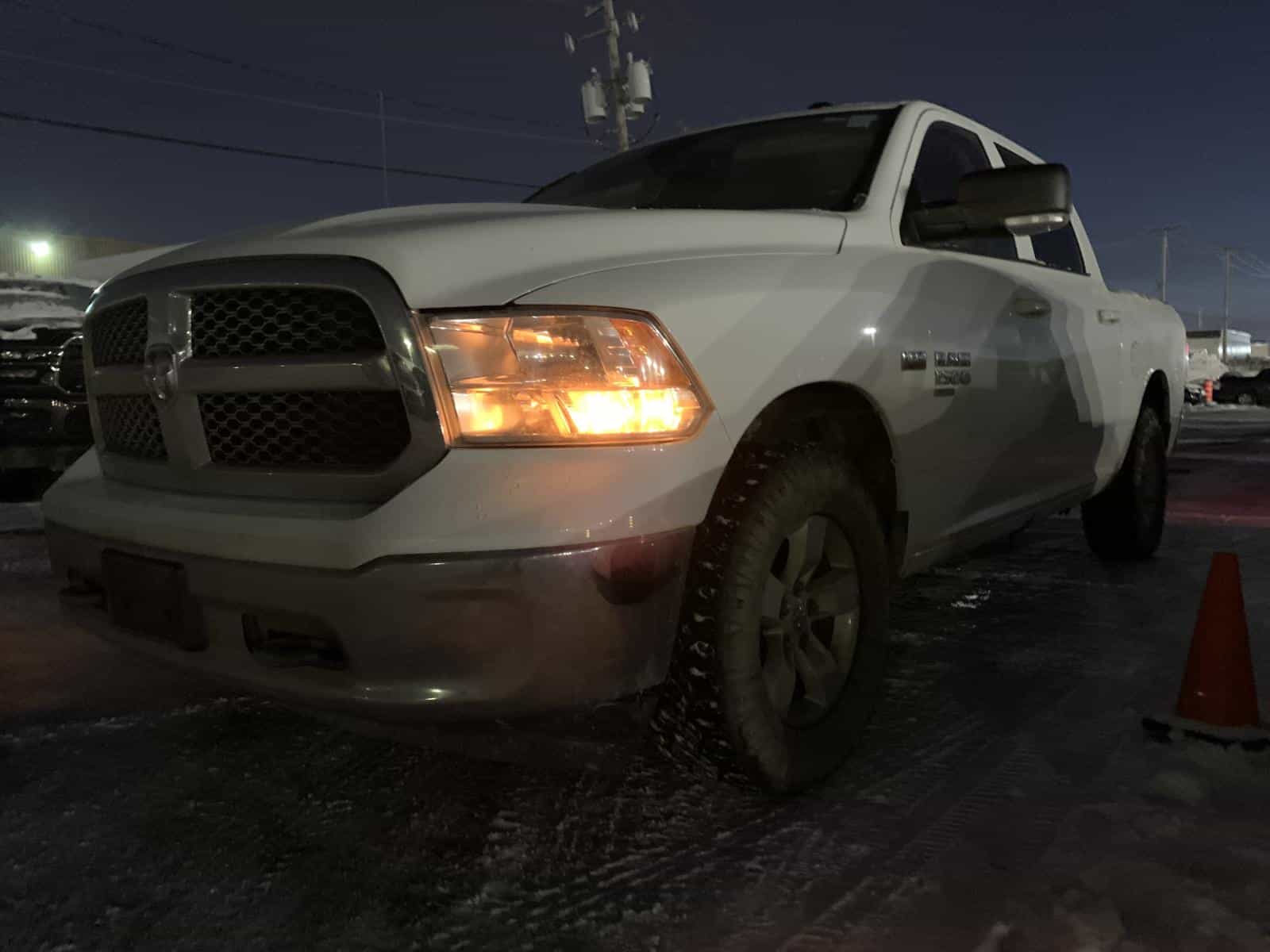 2022 RAM 1500 CLASSIC SLT SLT - Image 1