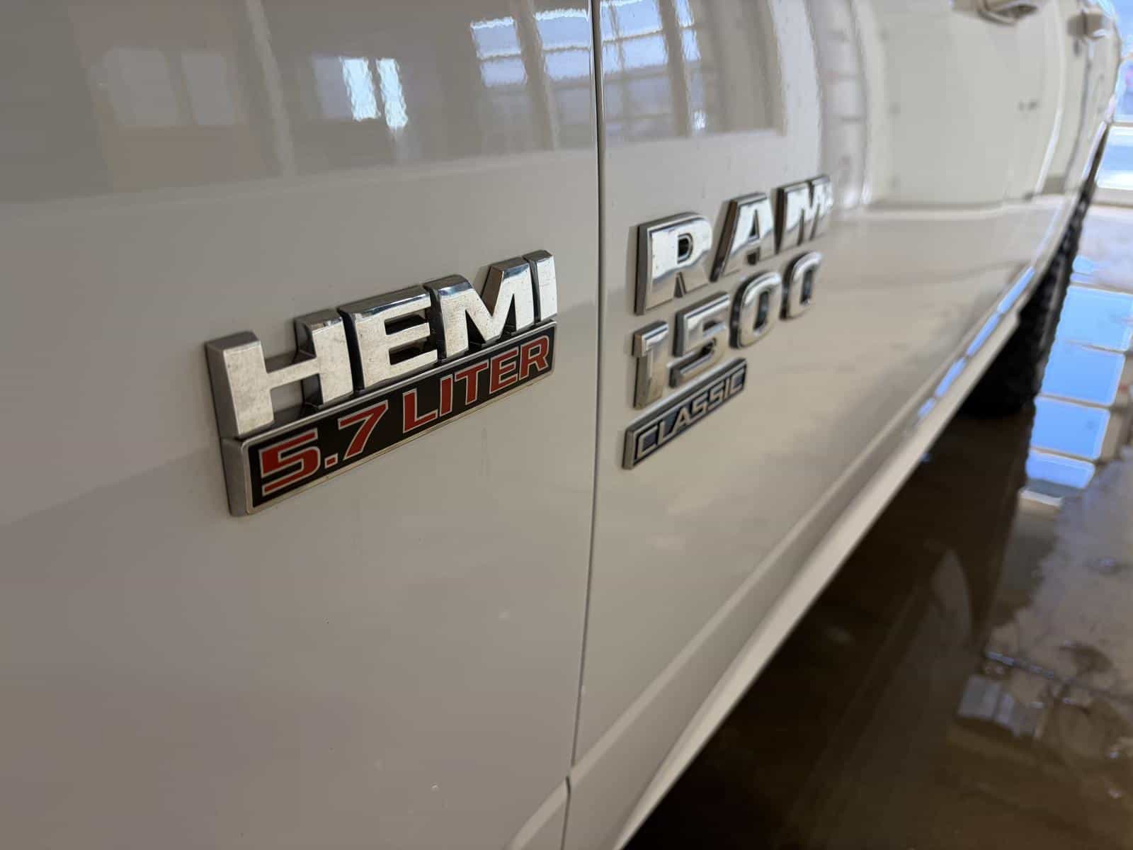 Image 9 RAM 1500 Classic SLT 2022