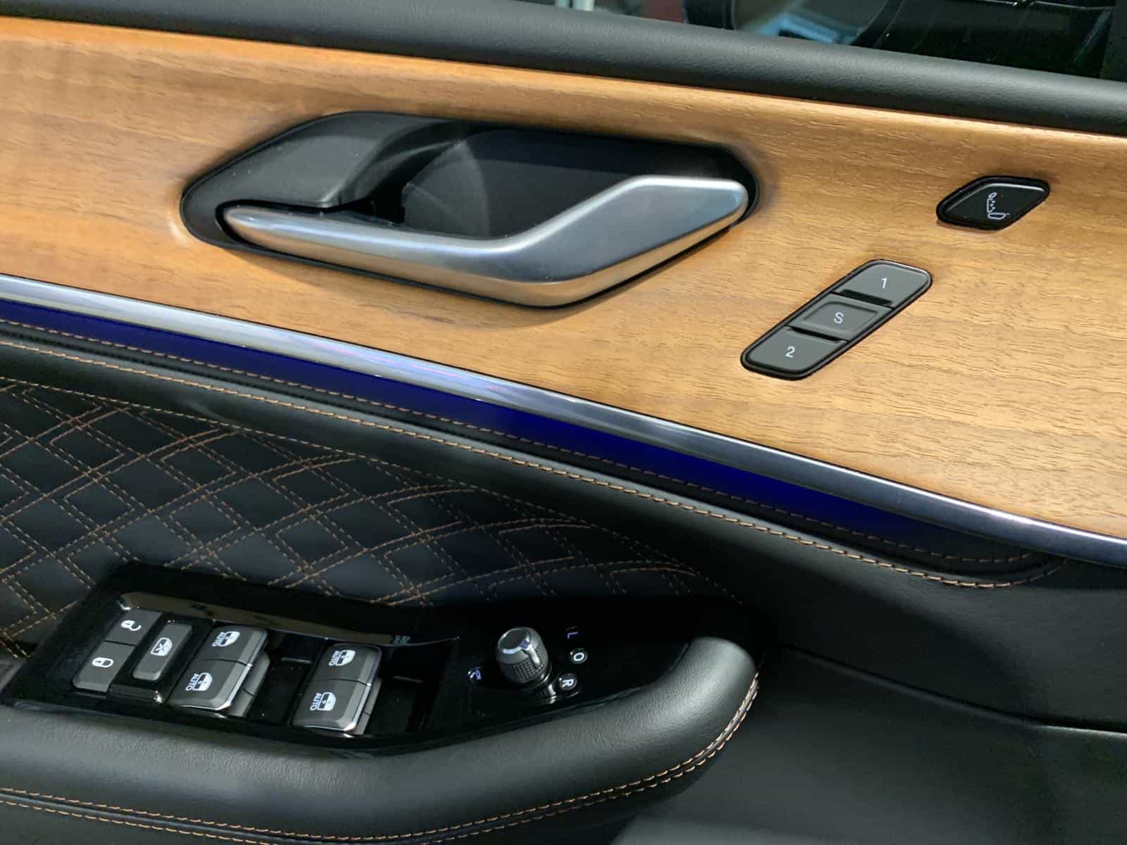 2023 Jeep Grand Cherokee Summit Reserve Summit Reserve - Image 25