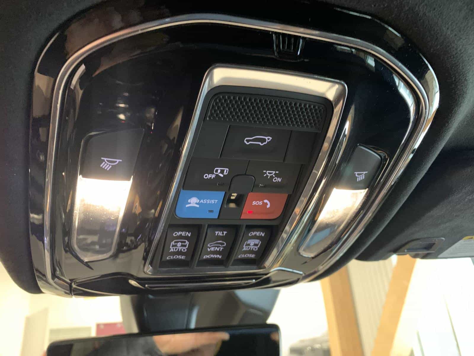 2023 Jeep Grand Cherokee Summit Reserve Summit Reserve - Image 26